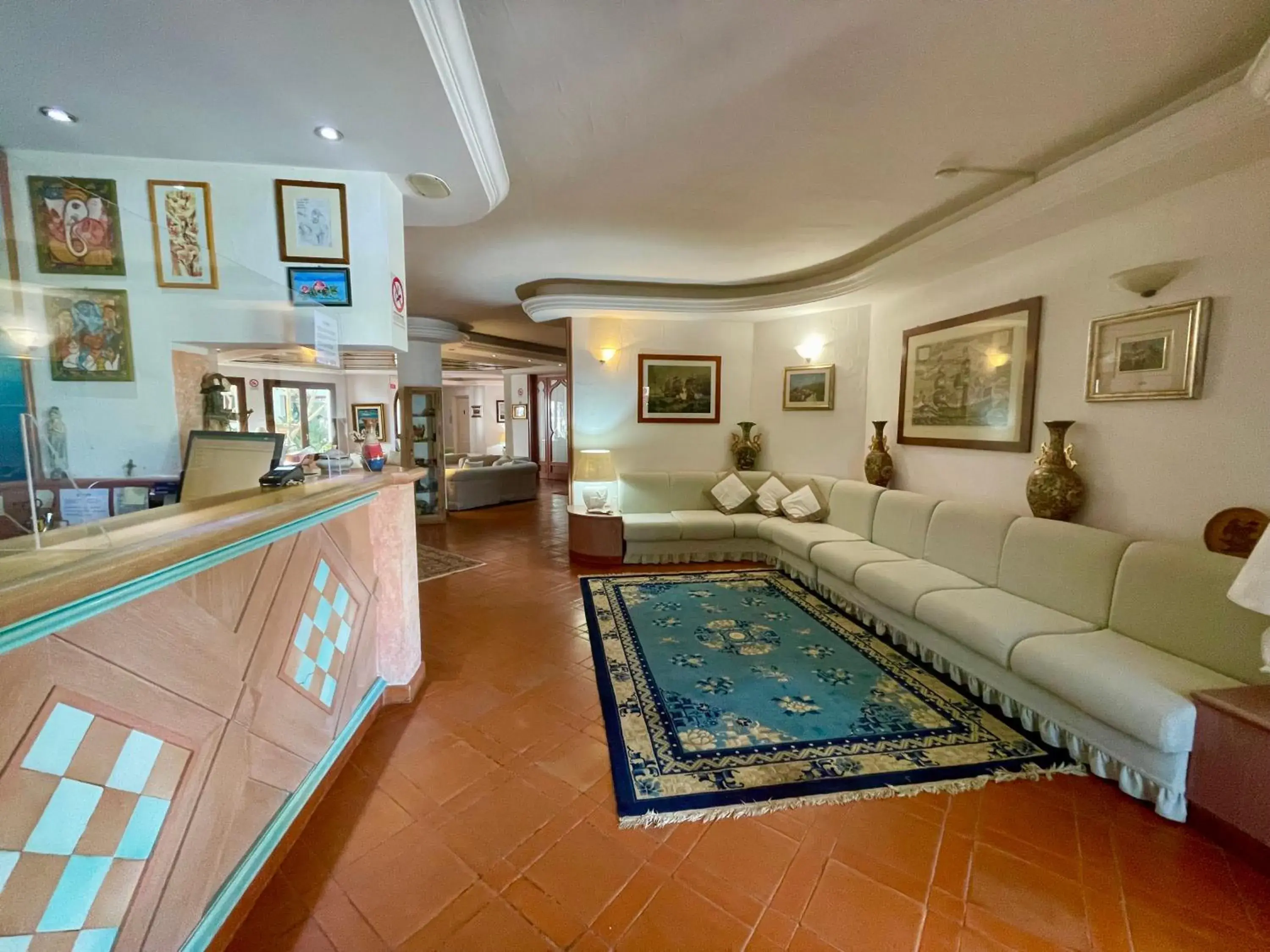 Living room in Hotel Stefania Boutique Hotel by the Beach