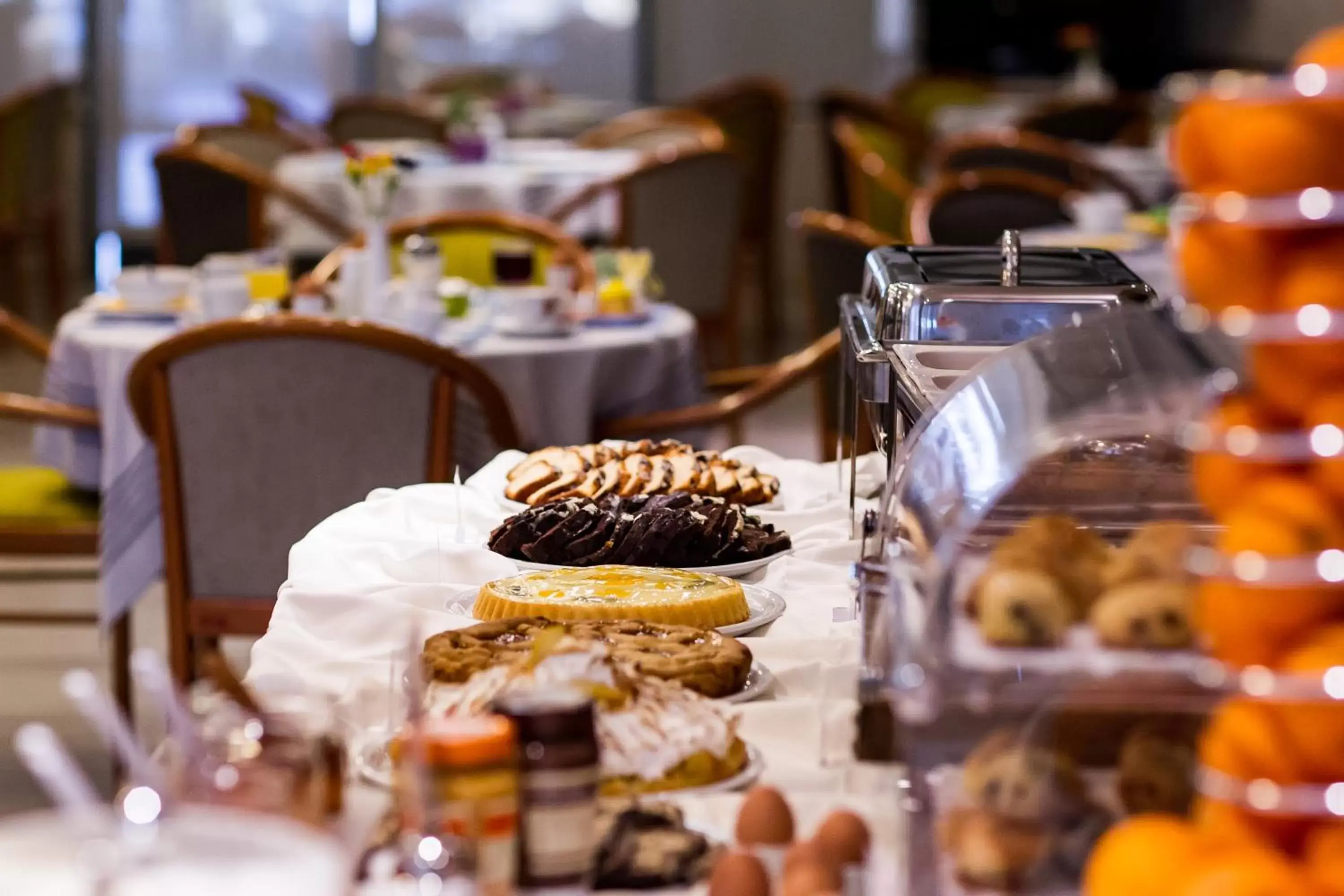 Continental breakfast, Food in Ignatia Hotel