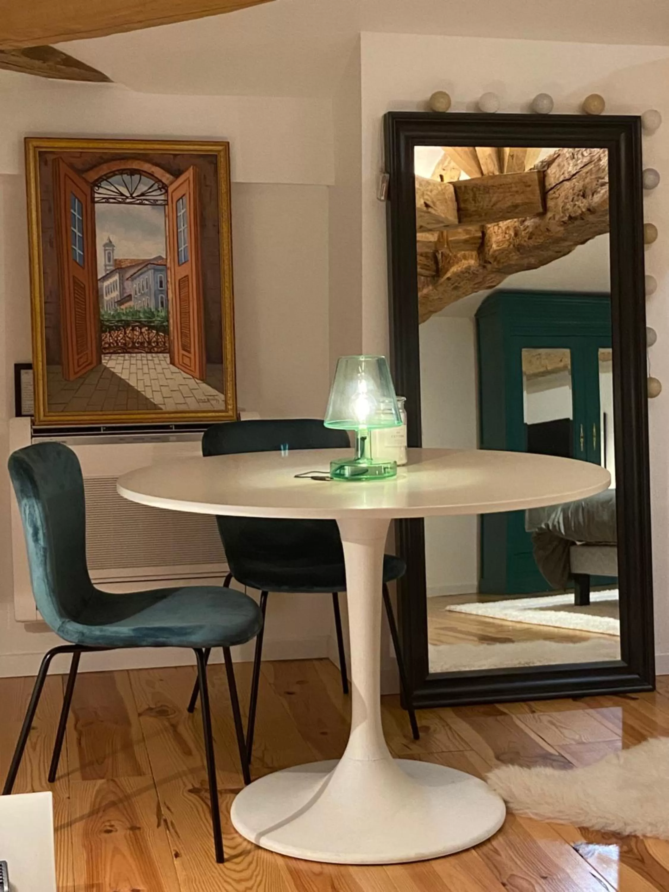 Bedroom in La Maison de Milie