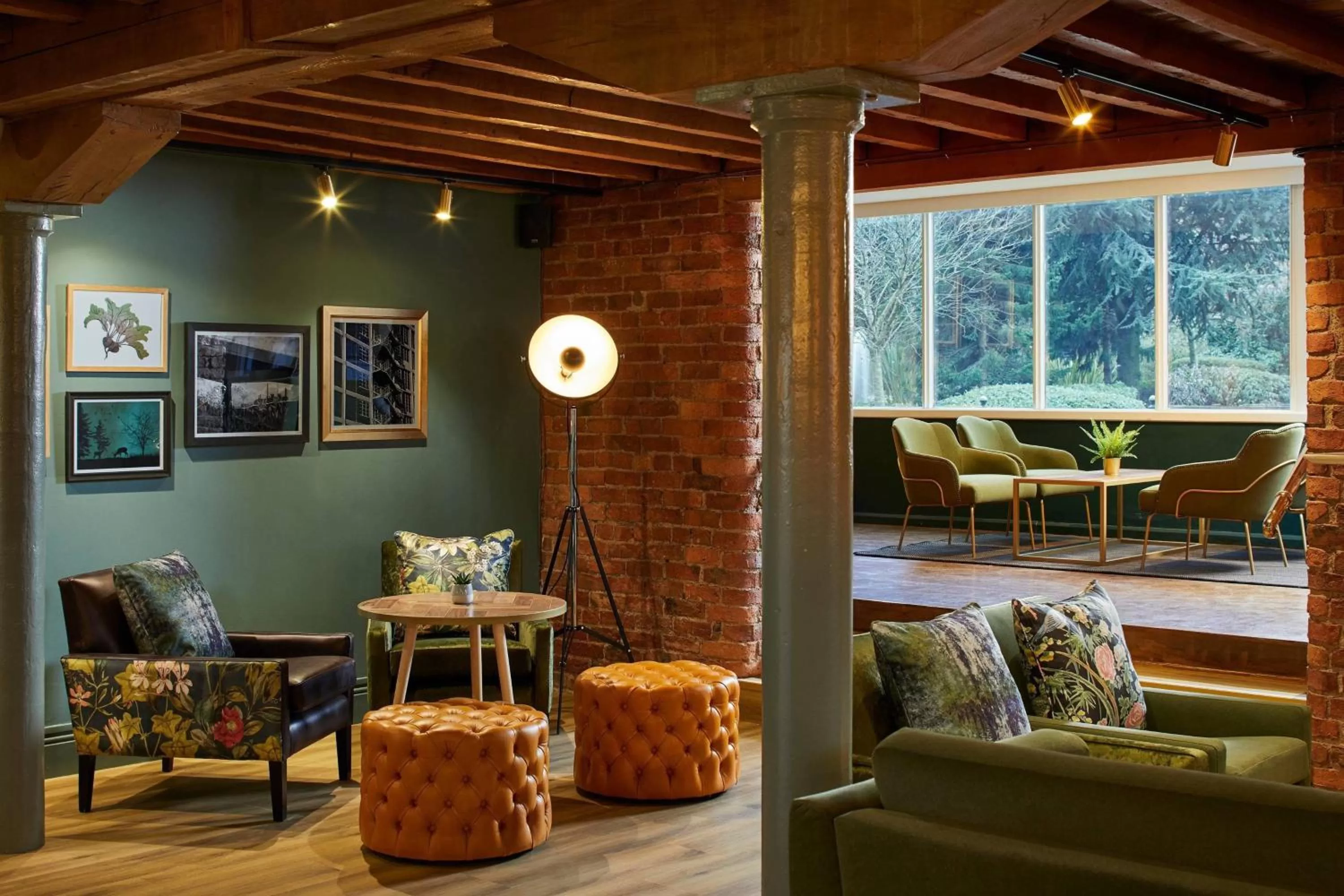 Restaurant/places to eat in Manchester Marriott Victoria & Albert Hotel