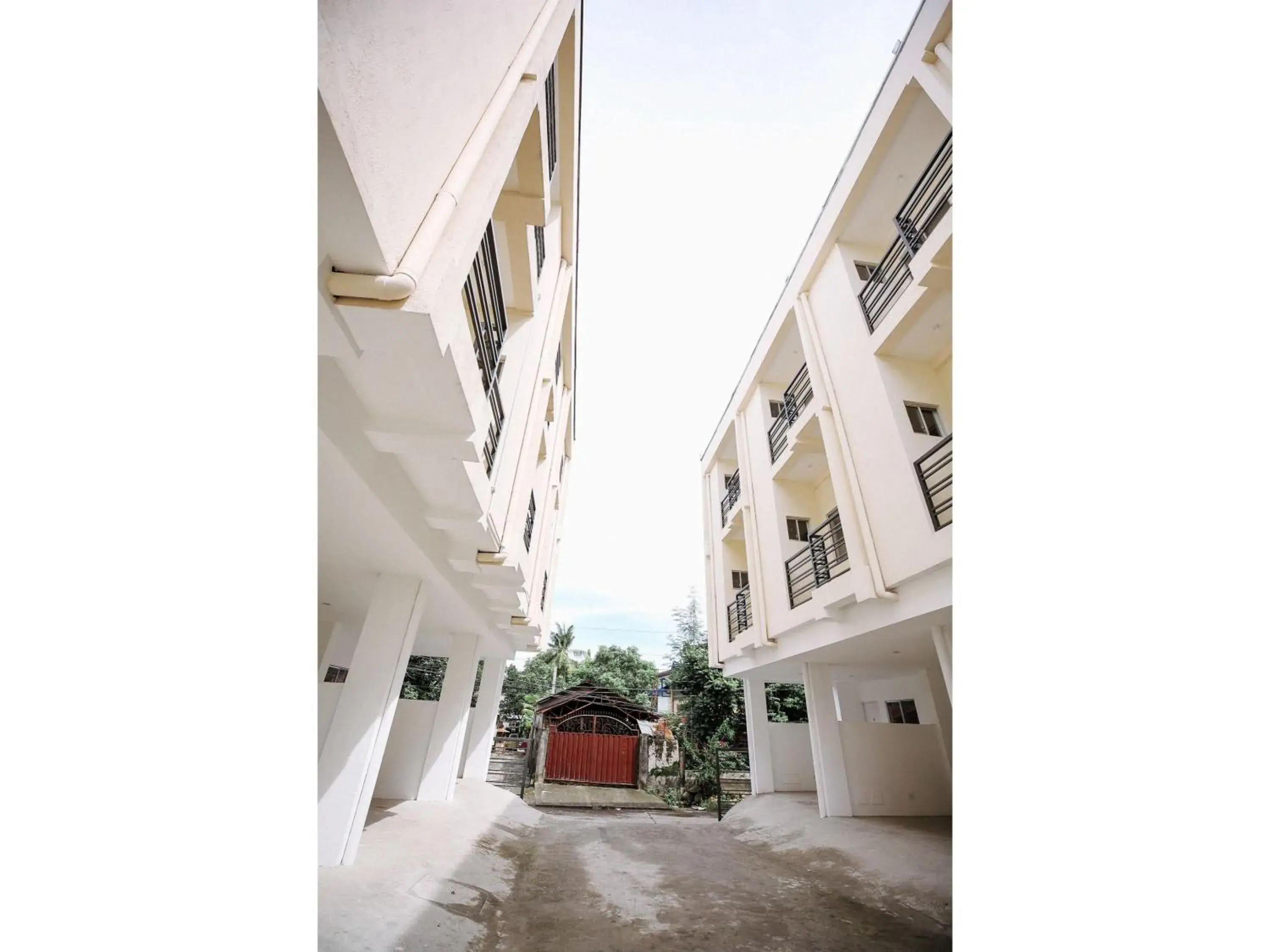 Facade/entrance, Property Building in OYO 789 Abn Residences