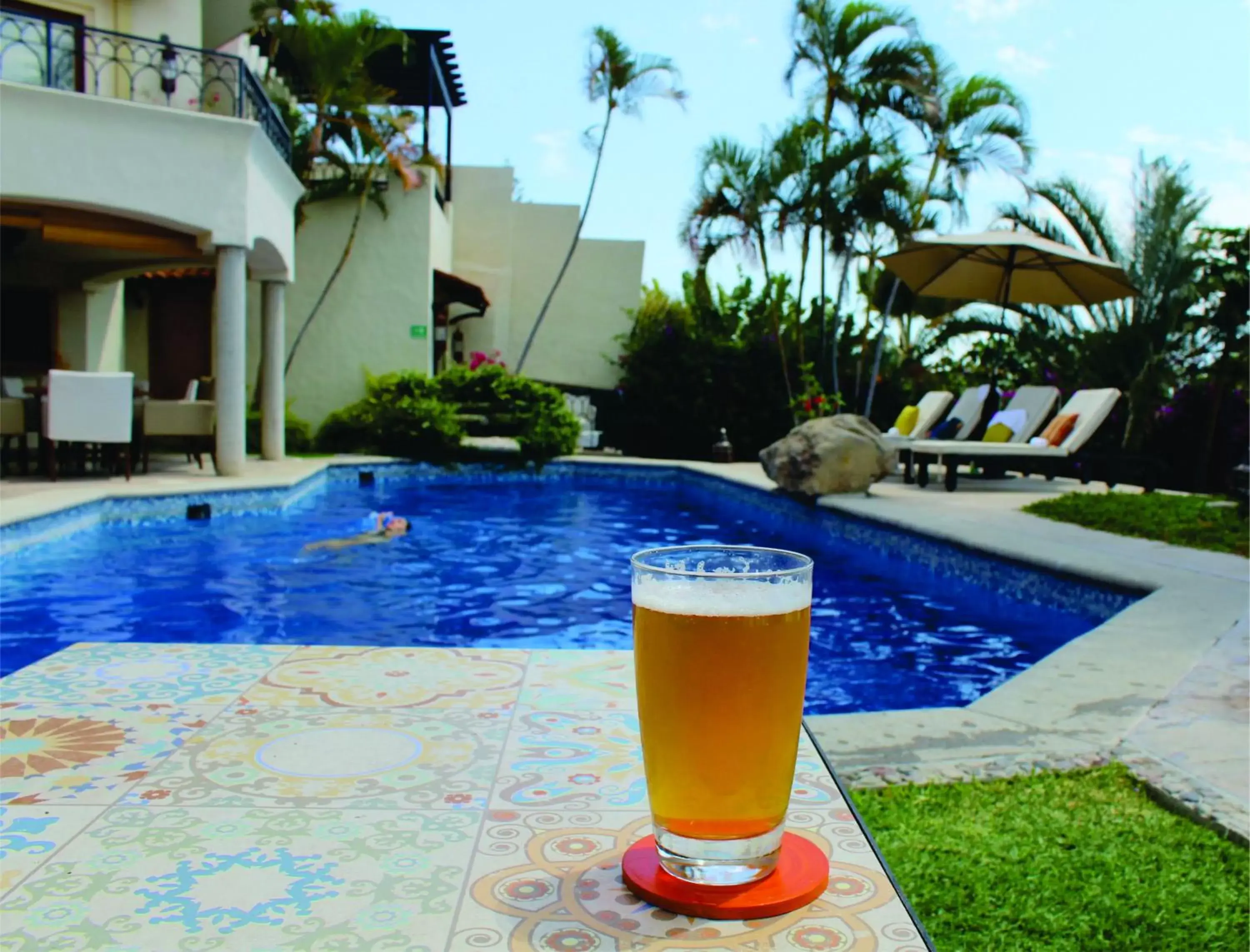 Swimming Pool in Hotel Lindo Ajijic Bed & Breakfast