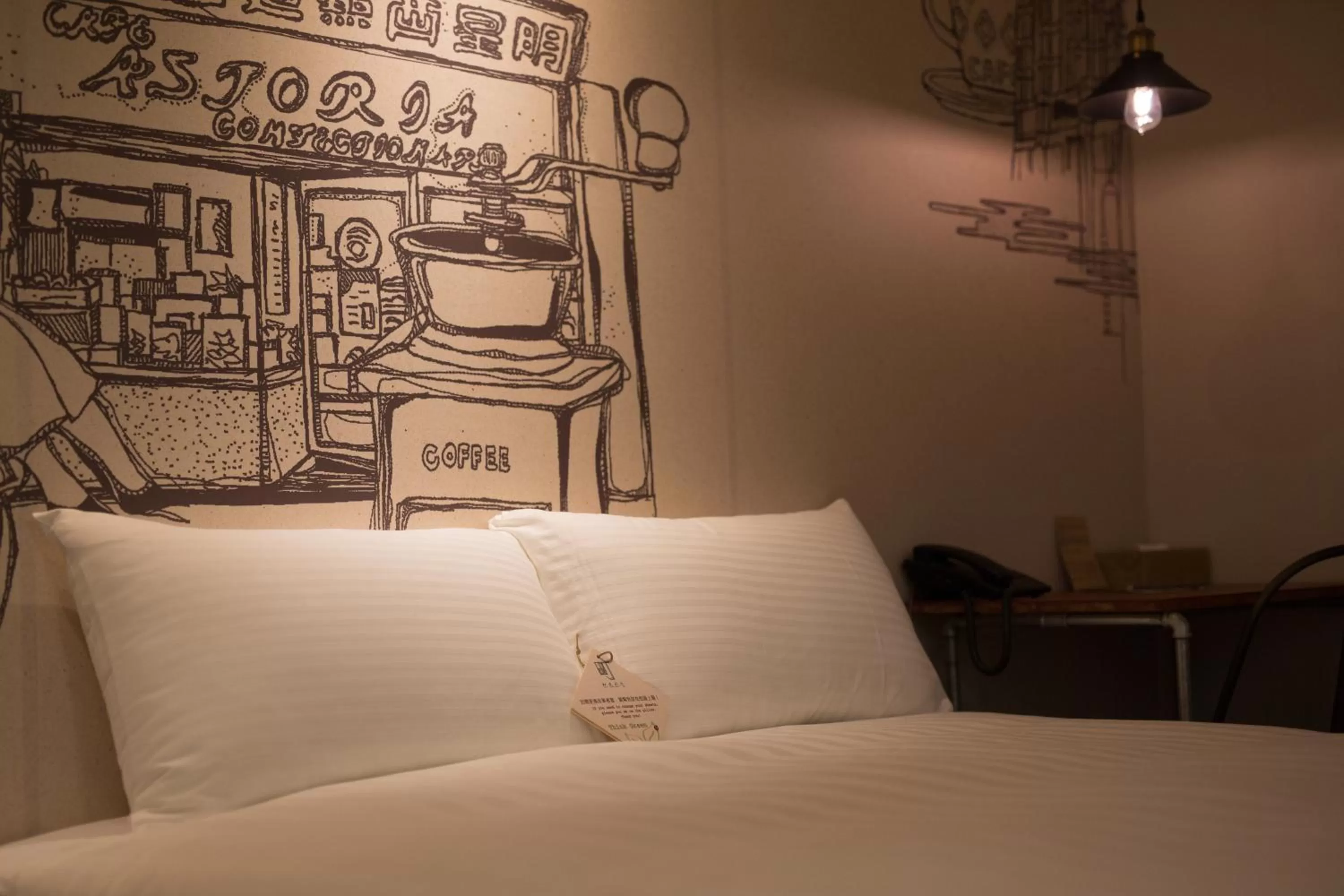 bunk bed, Bed in Cho Hotel