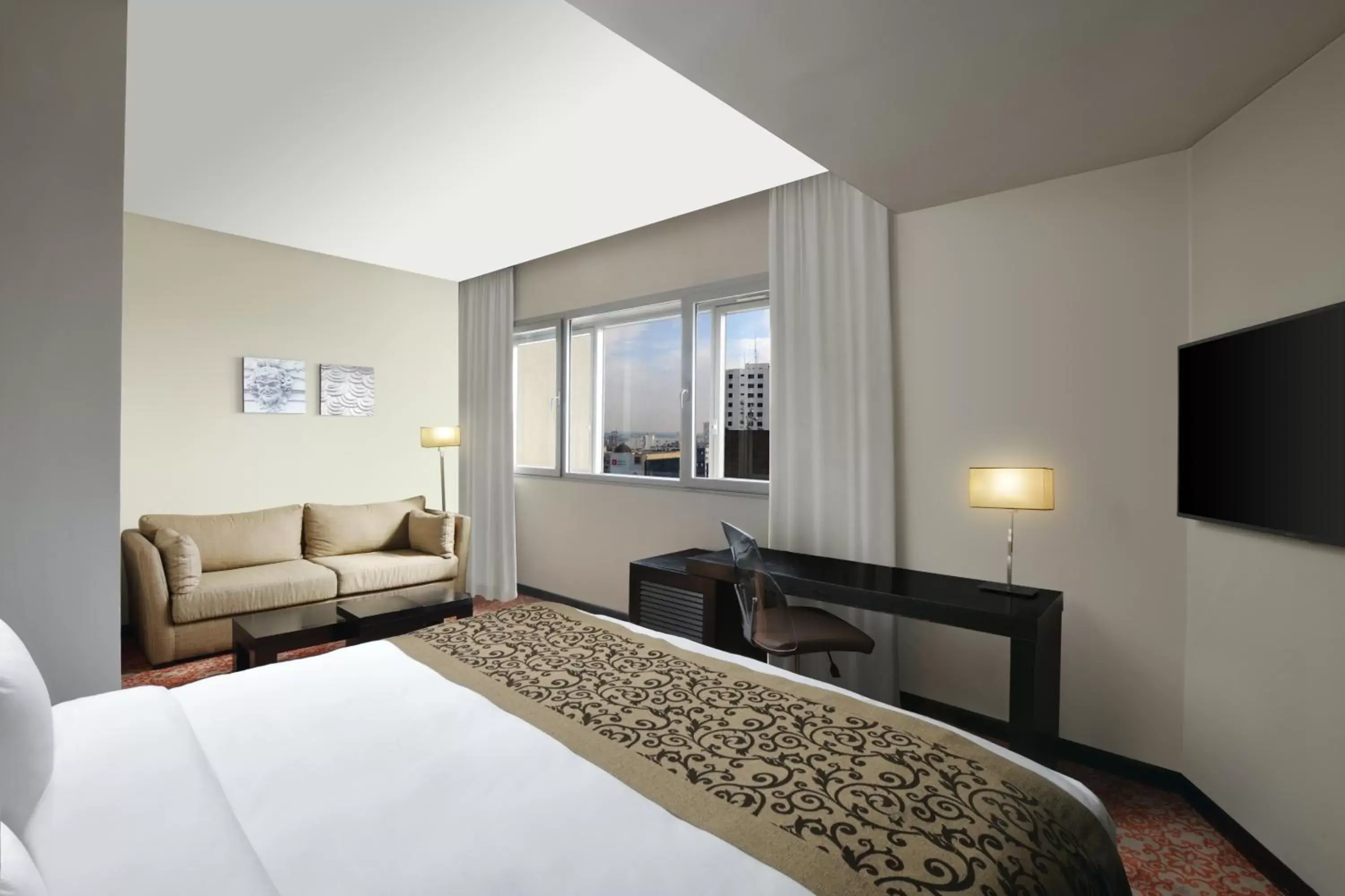 Bedroom, Bed in Mövenpick Hotel Casablanca