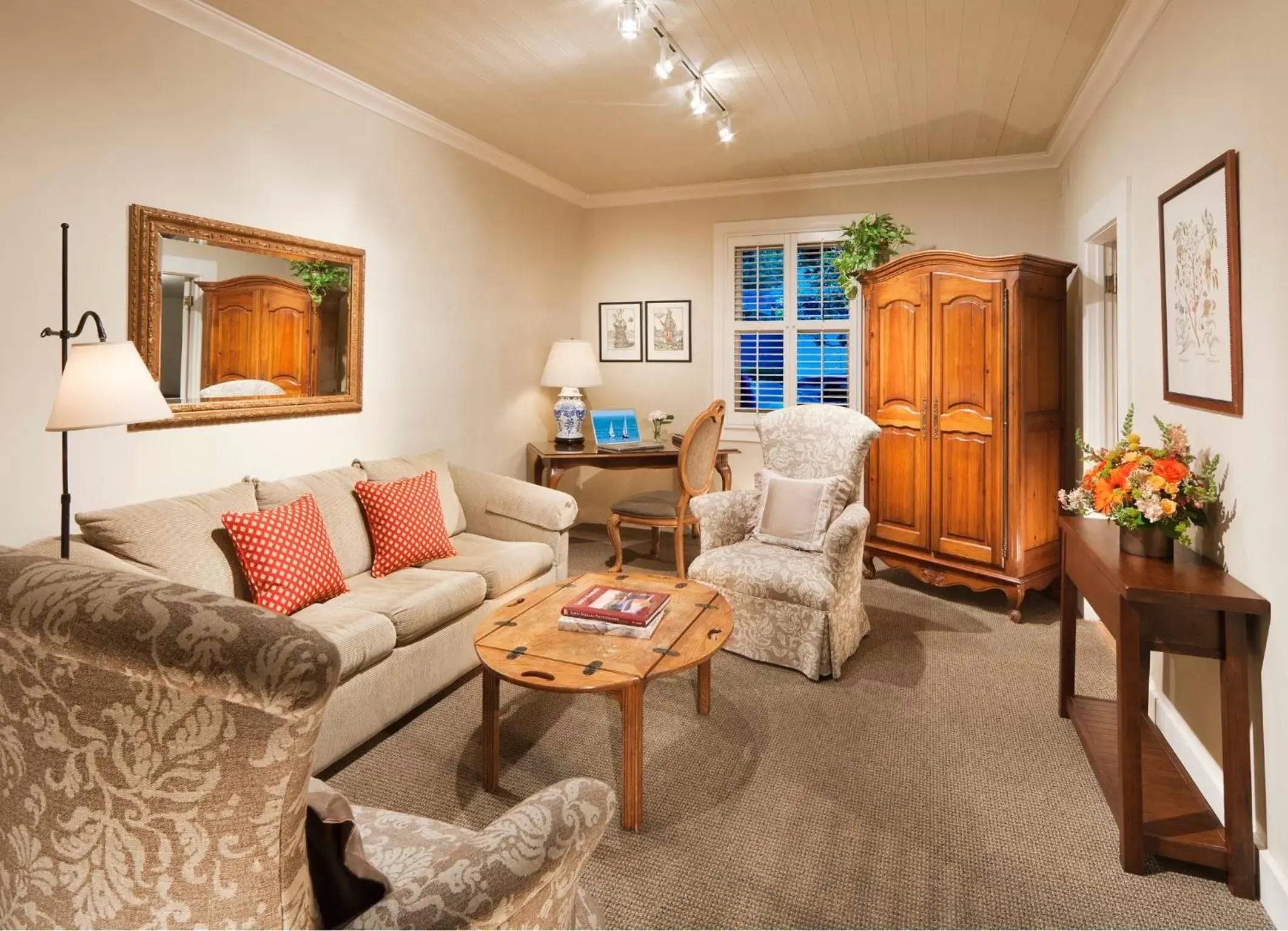 Living room, Seating Area in The Upham Hotel