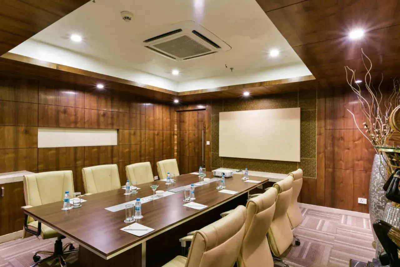 Meeting/conference room in Renest Jaipur