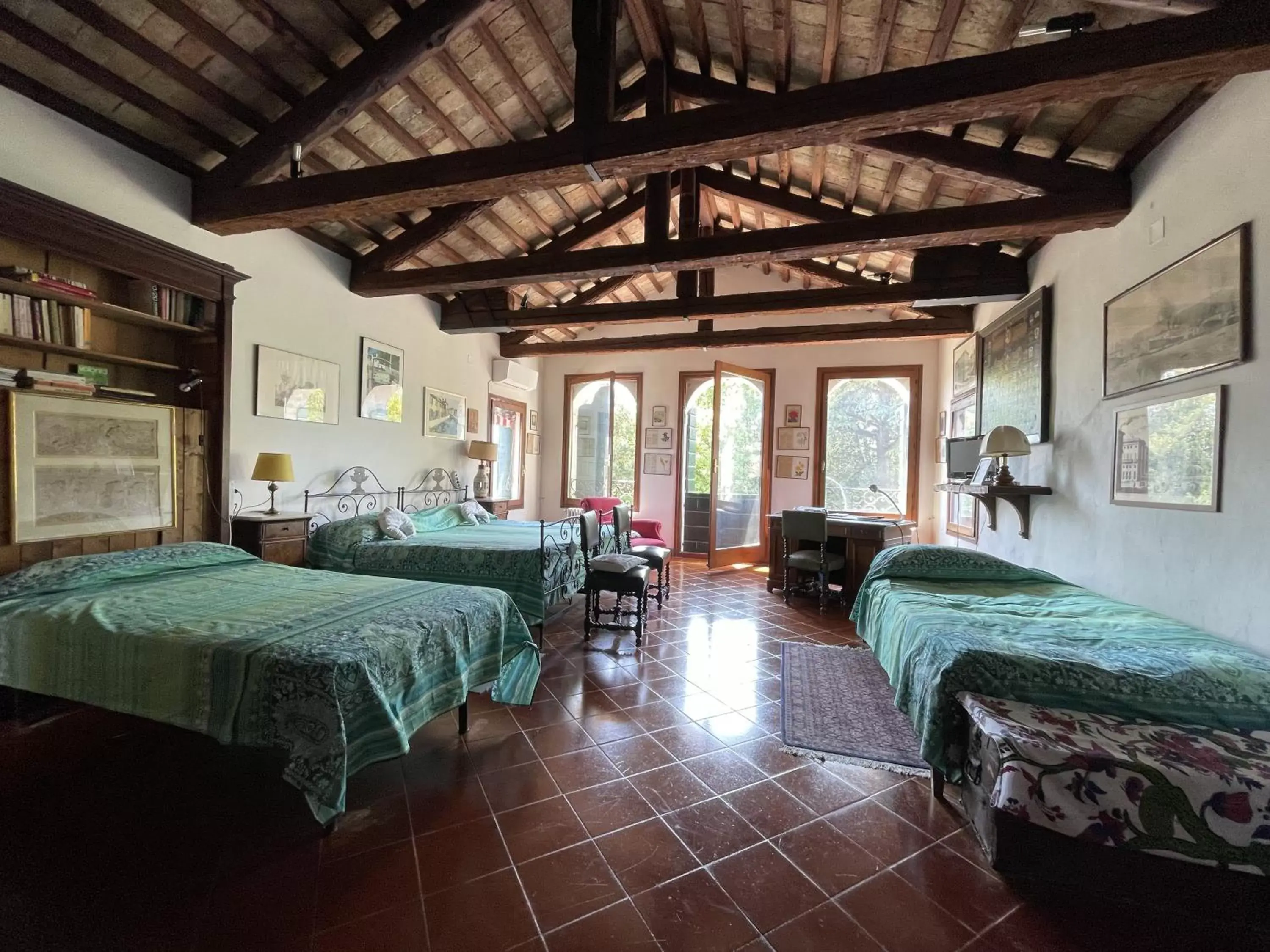 Photo of the whole room in B&B Villa Gradenigo