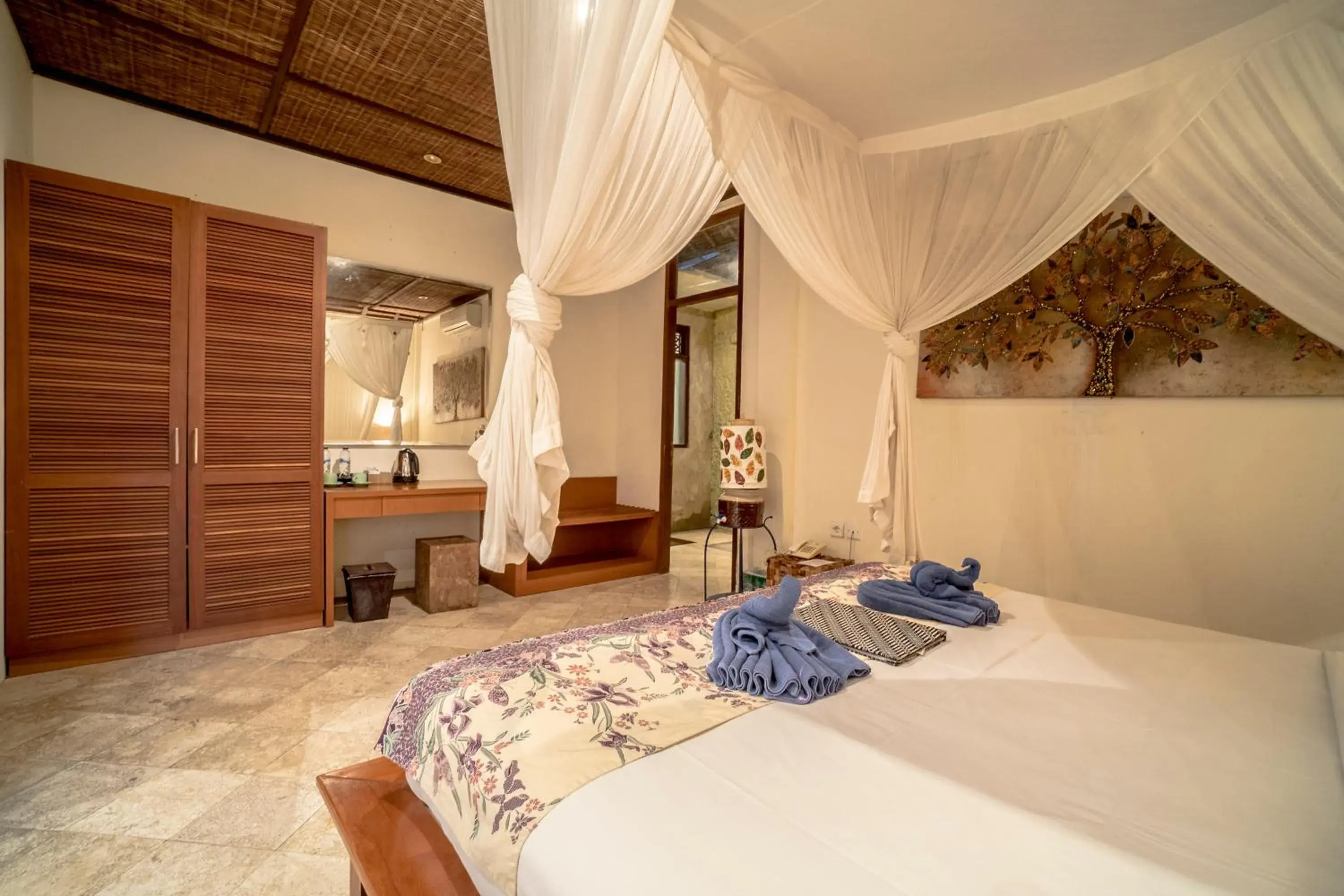 Bedroom, Bed in Gajah Biru Bungalows Bedroom, Bed in Gajah Biru Bungalows