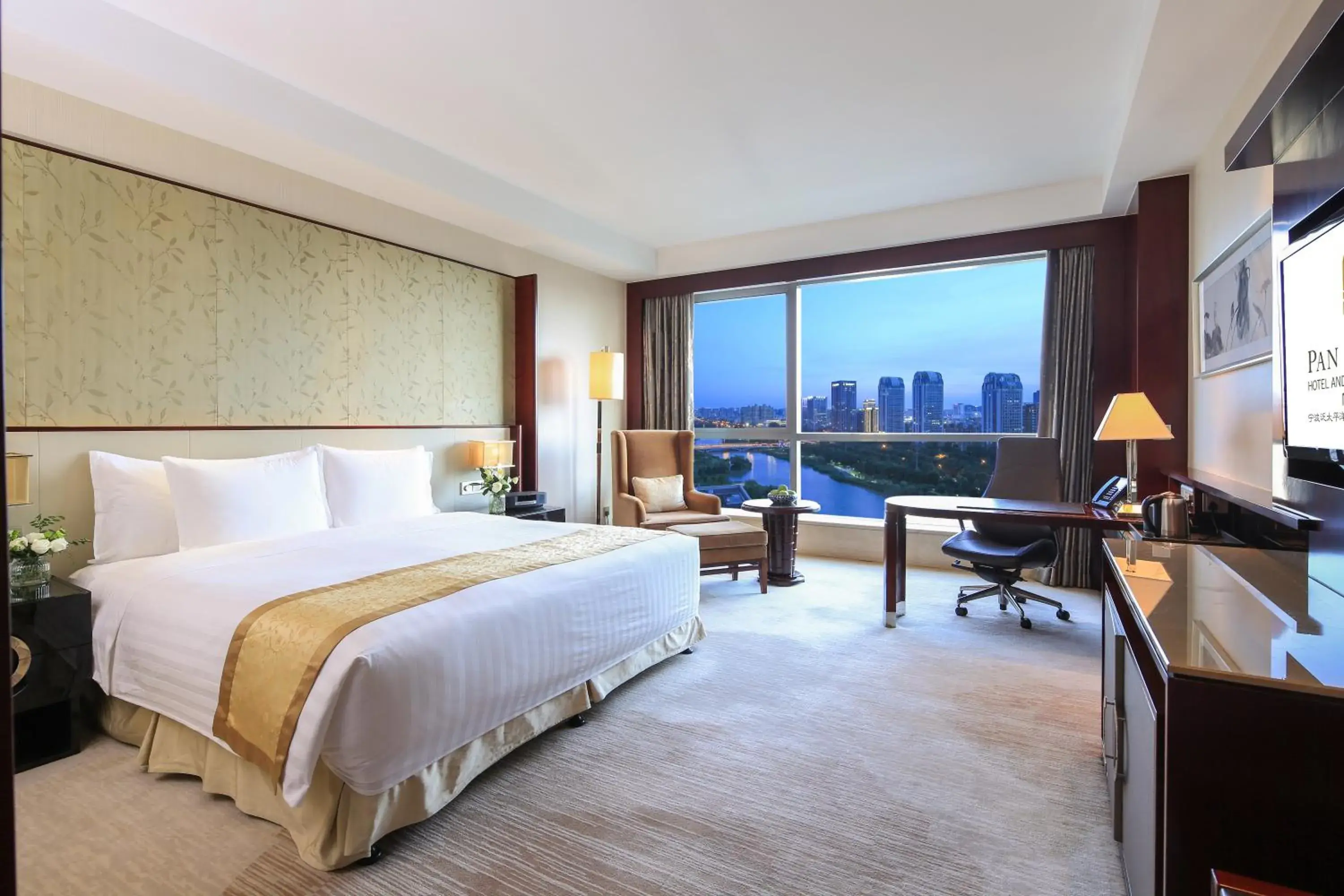 Photo of the whole room in Pan Pacific Ningbo