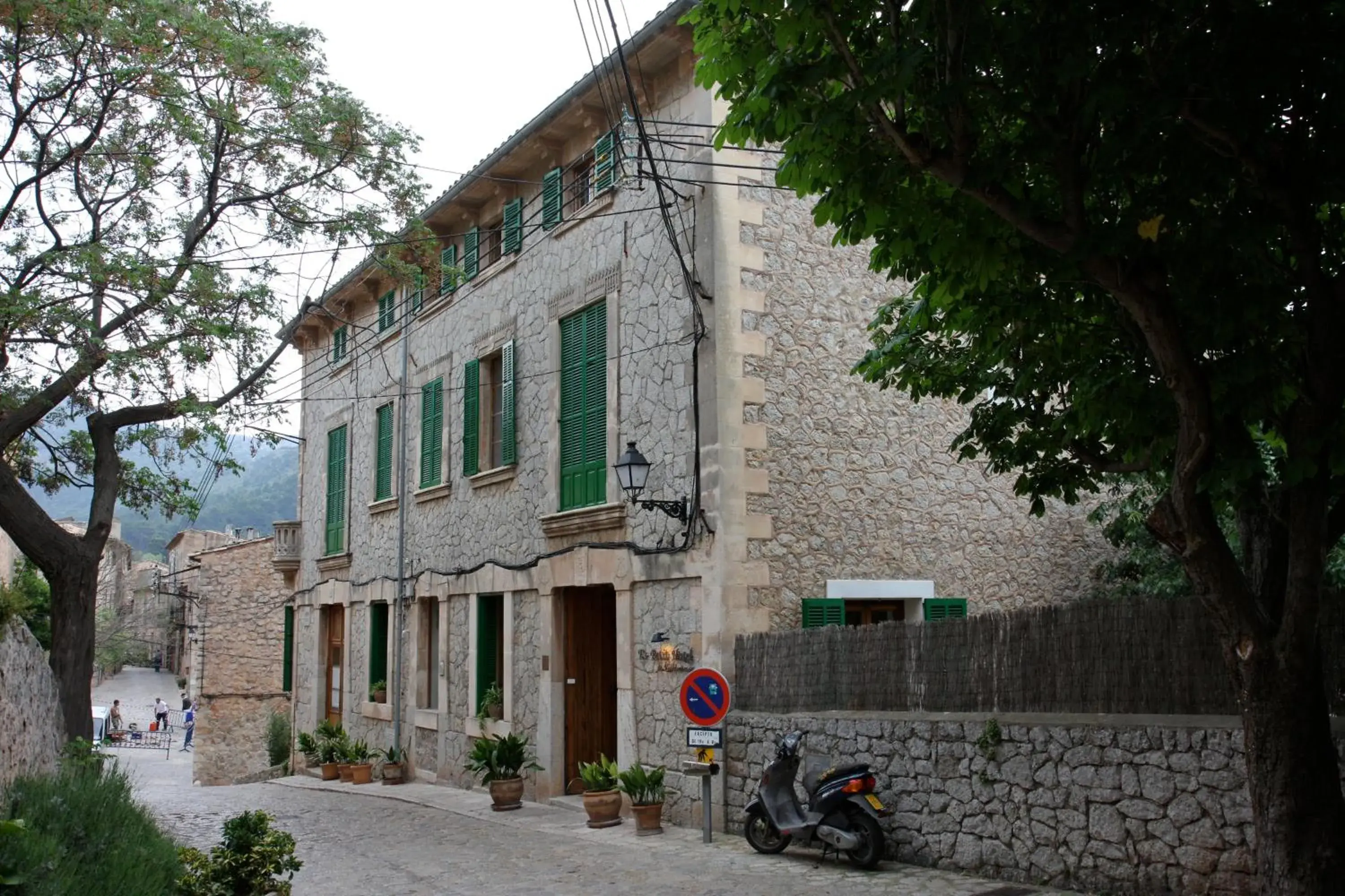 Facade/entrance, Property Building in Es Petit Hotel de Valldemossa
