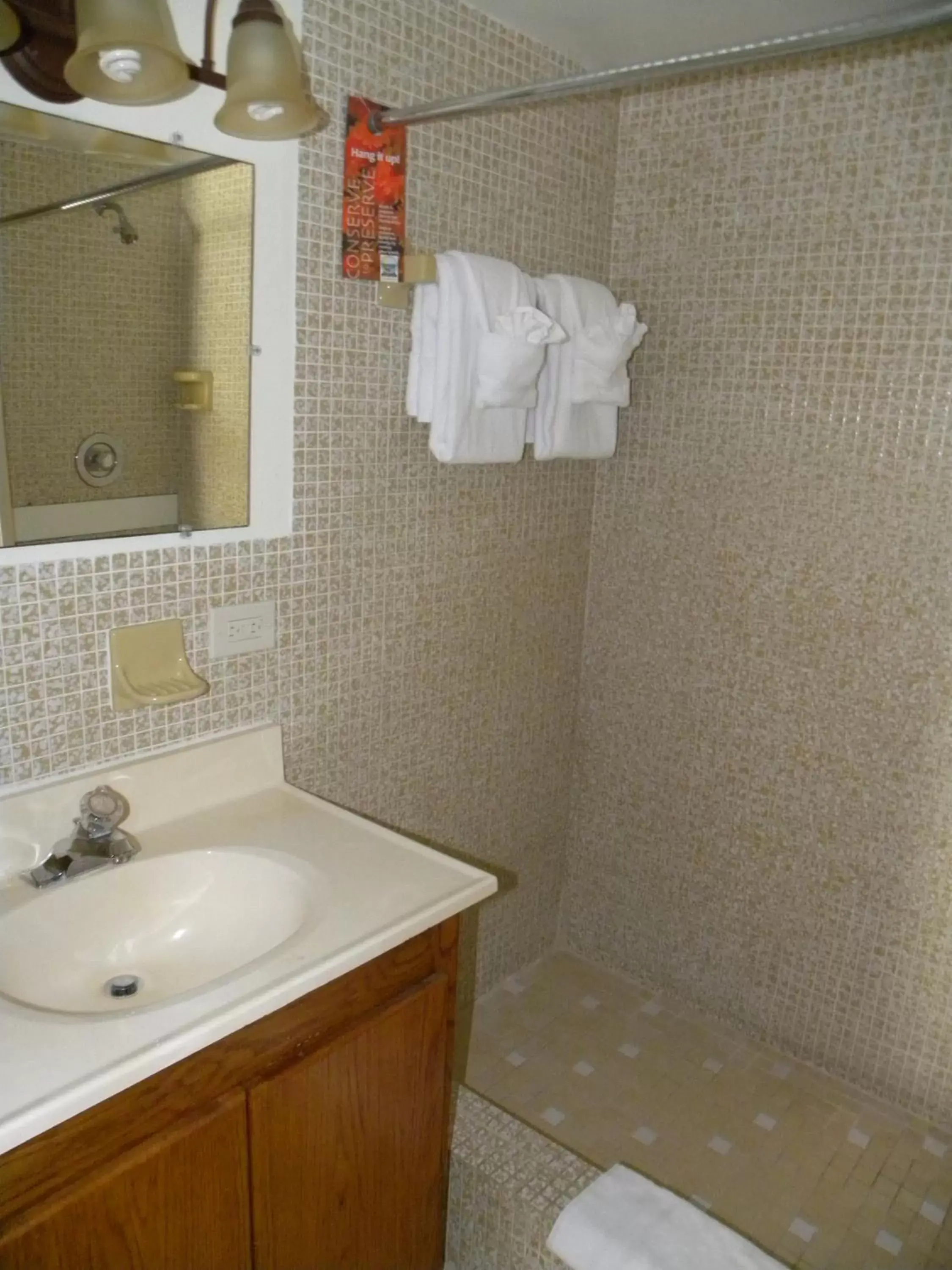 Shower, Bathroom in Rock Reef Resort