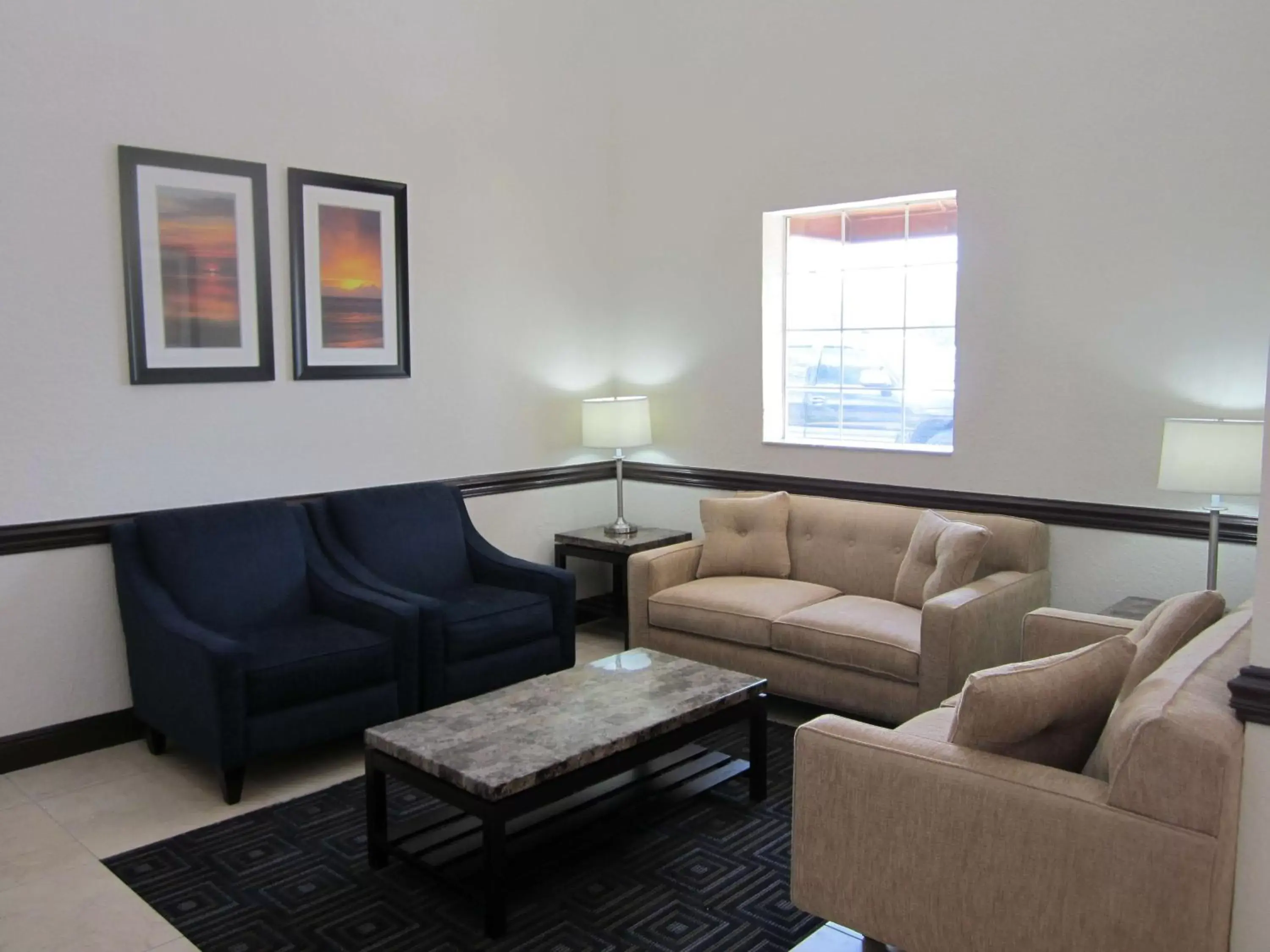 Lobby or reception, Seating Area in Best Western Mulberry Hotel