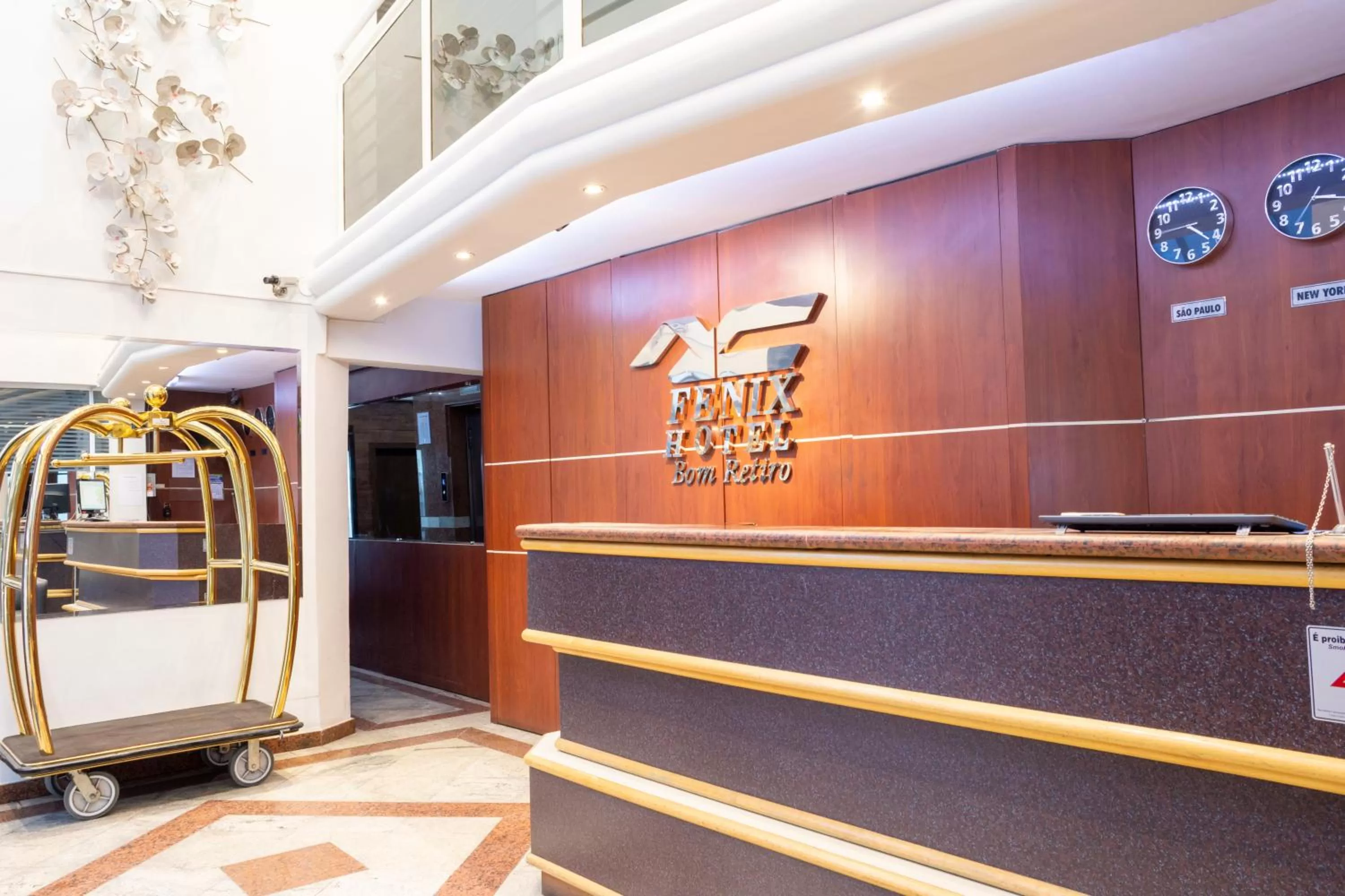 Lobby or reception in Fênix Hotel Bom Retiro