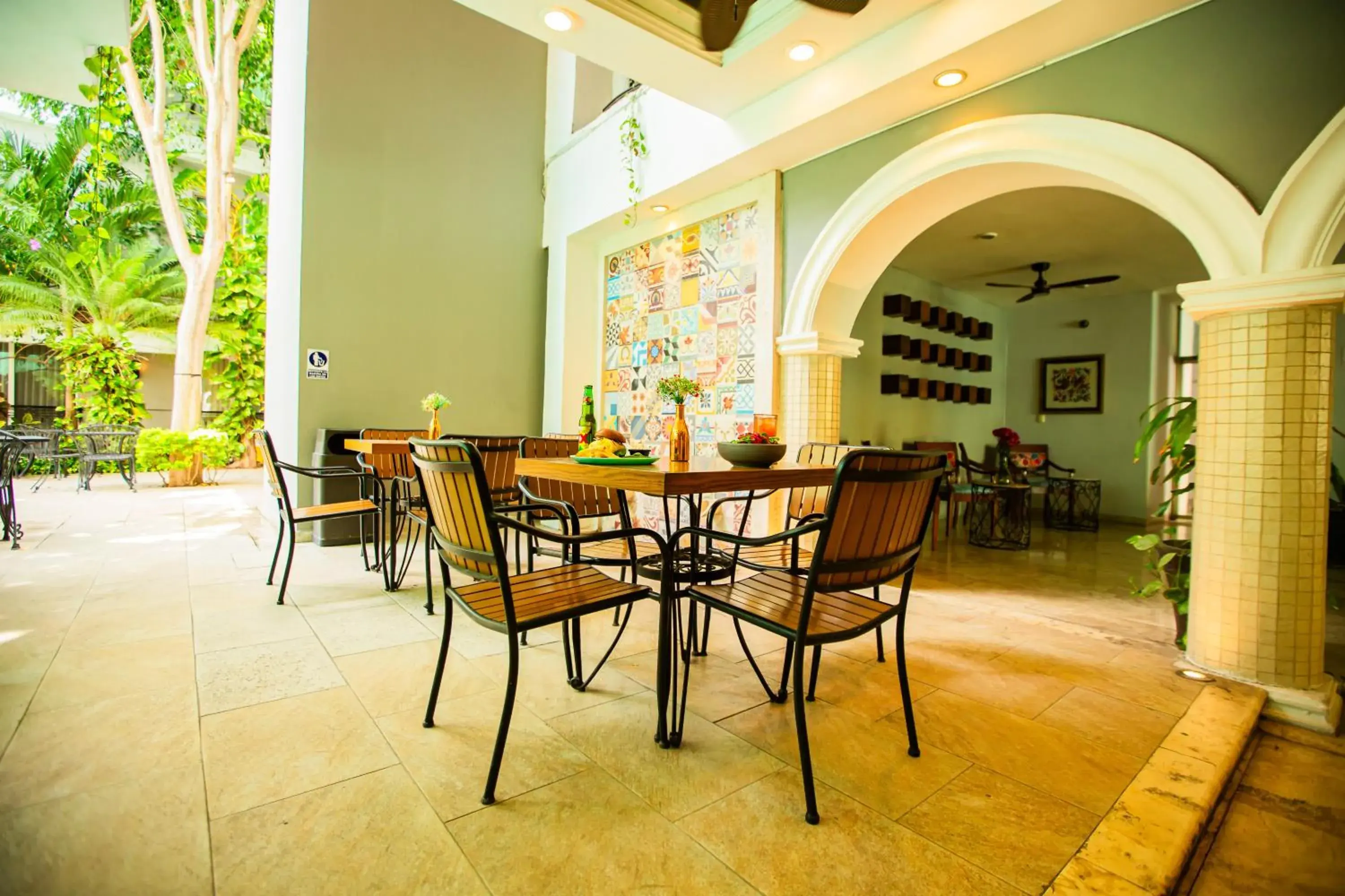 Dining Area in Hotel Nacional Merida