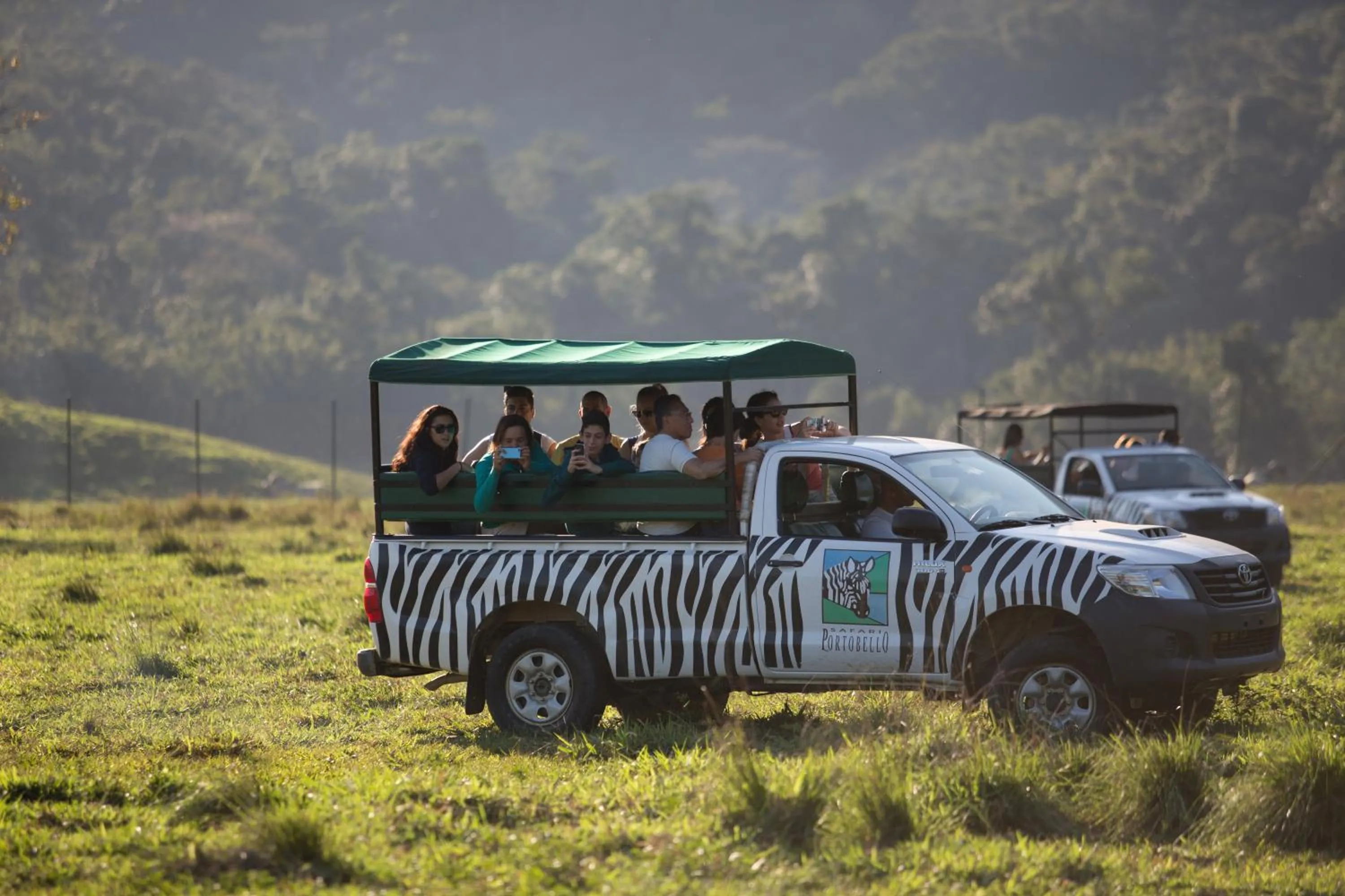 group of guests in Hotel Portobello Resort & Safari
