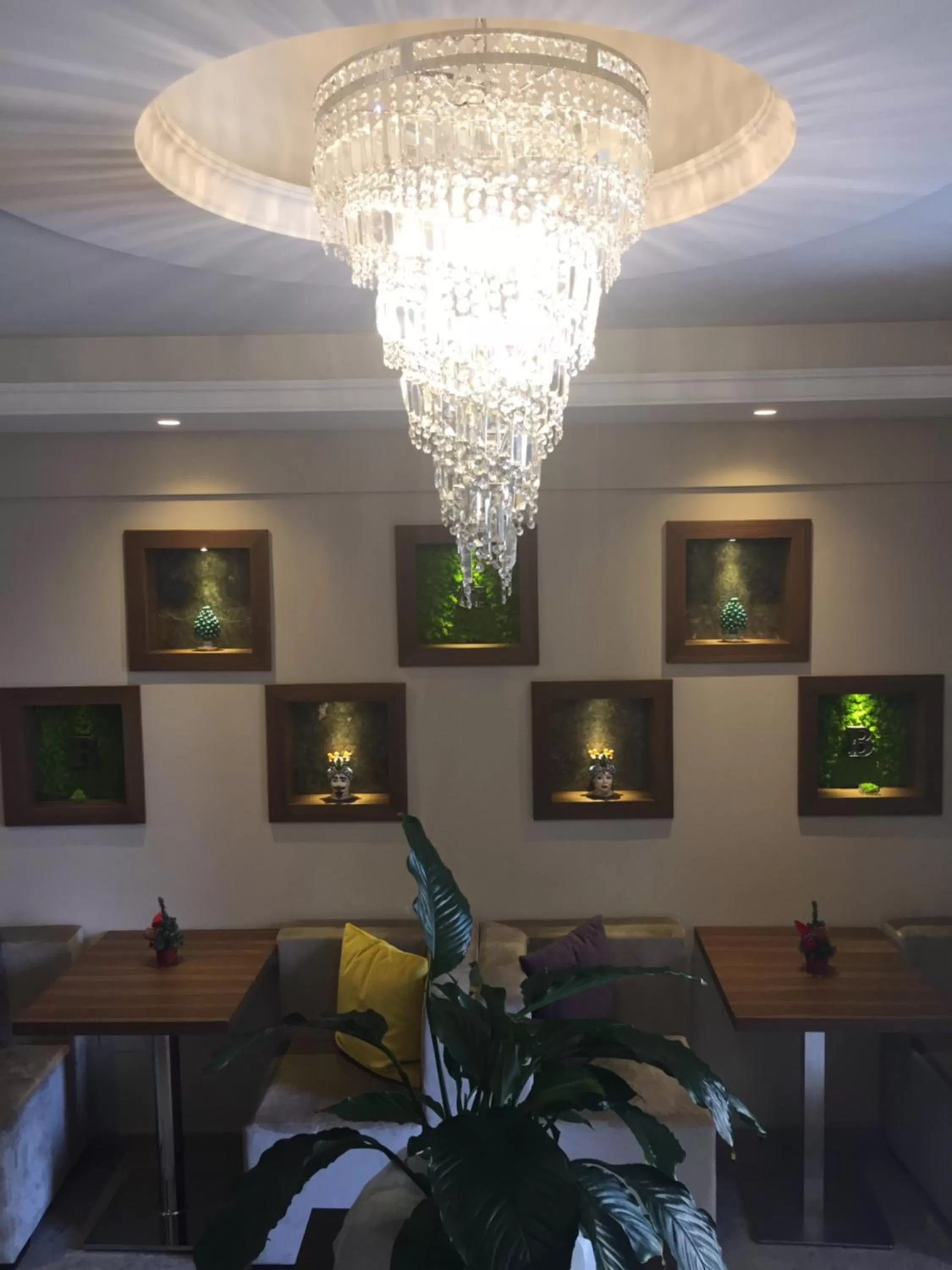 Lobby or reception in Beatus Suites And Rooms B&B