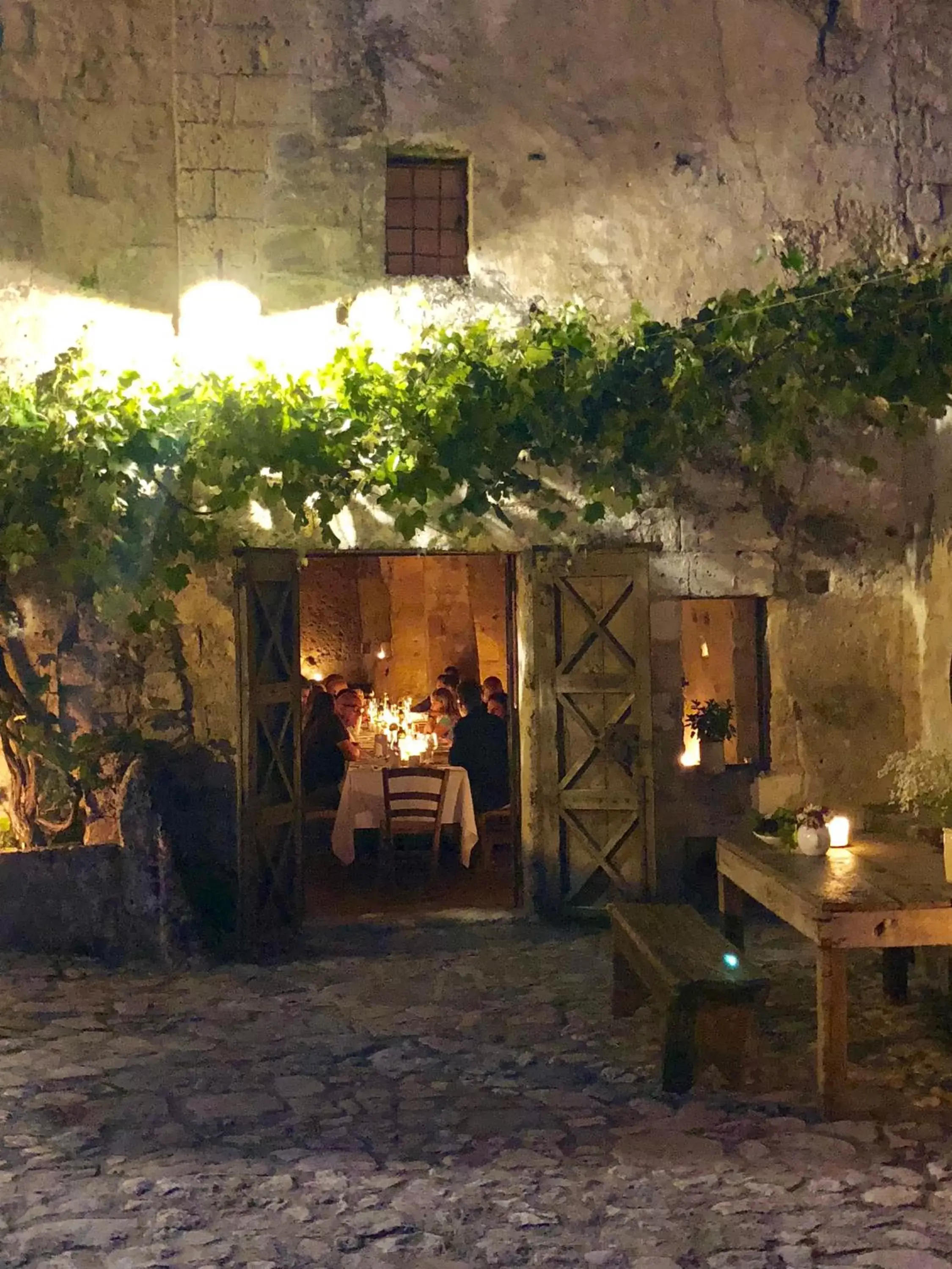 Food and drinks, Restaurant/Places to Eat in Sextantio Le Grotte Della Civita