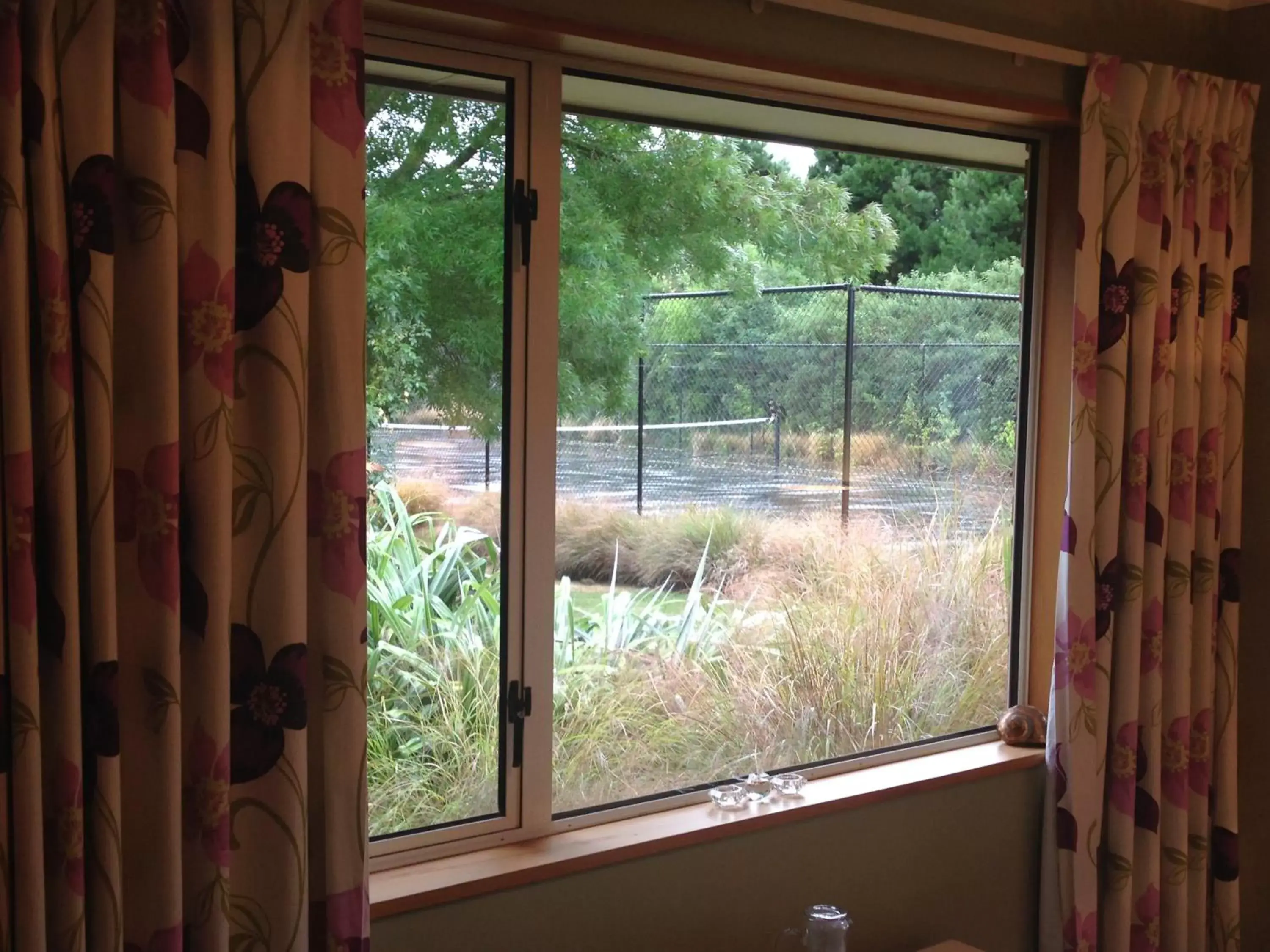 Deluxe Queen Room - single occupancy in Newlands Bed and Breakfast Deluxe Queen Room - single occupancy in Newlands Bed and Breakfast