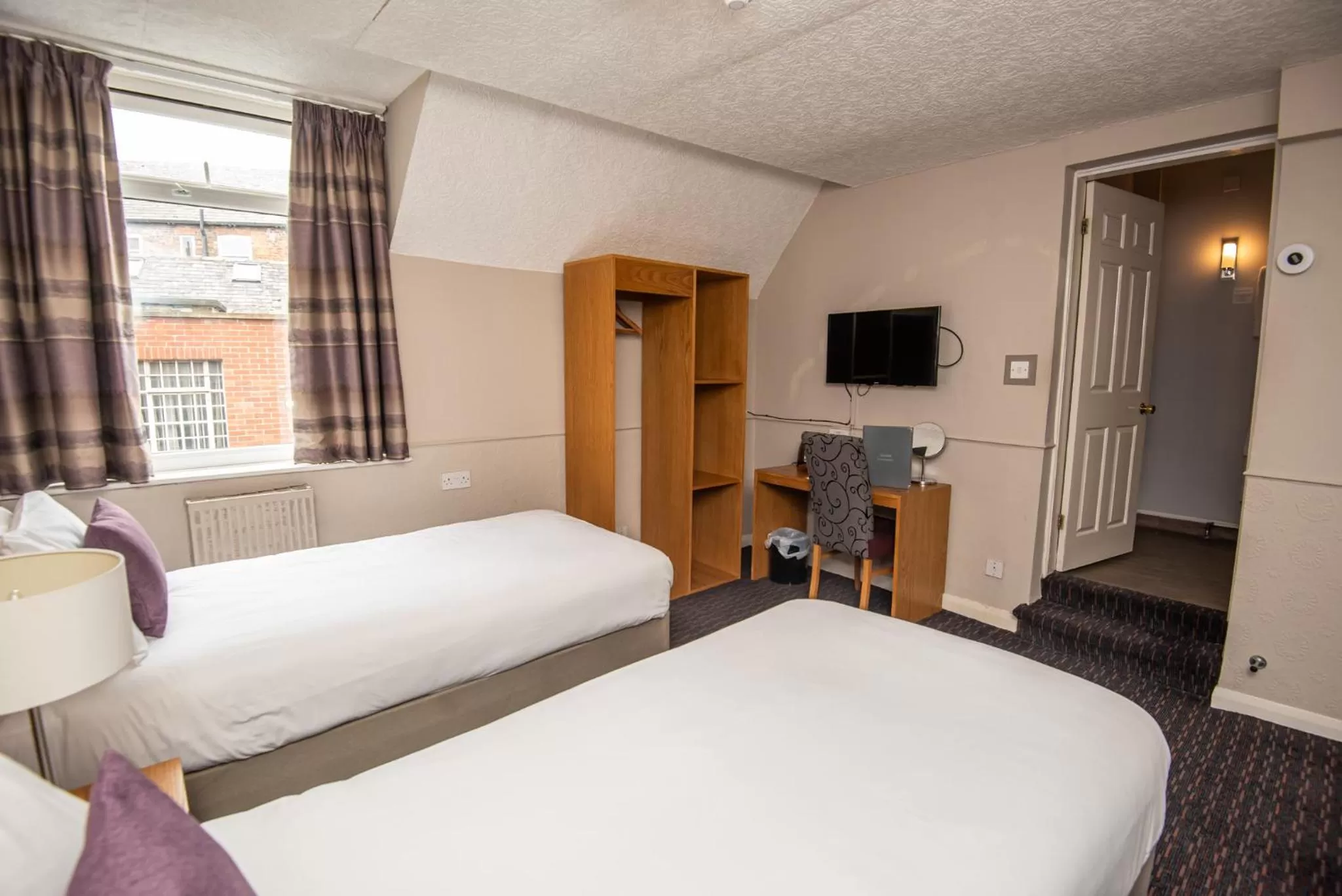 Bed in The George Inn