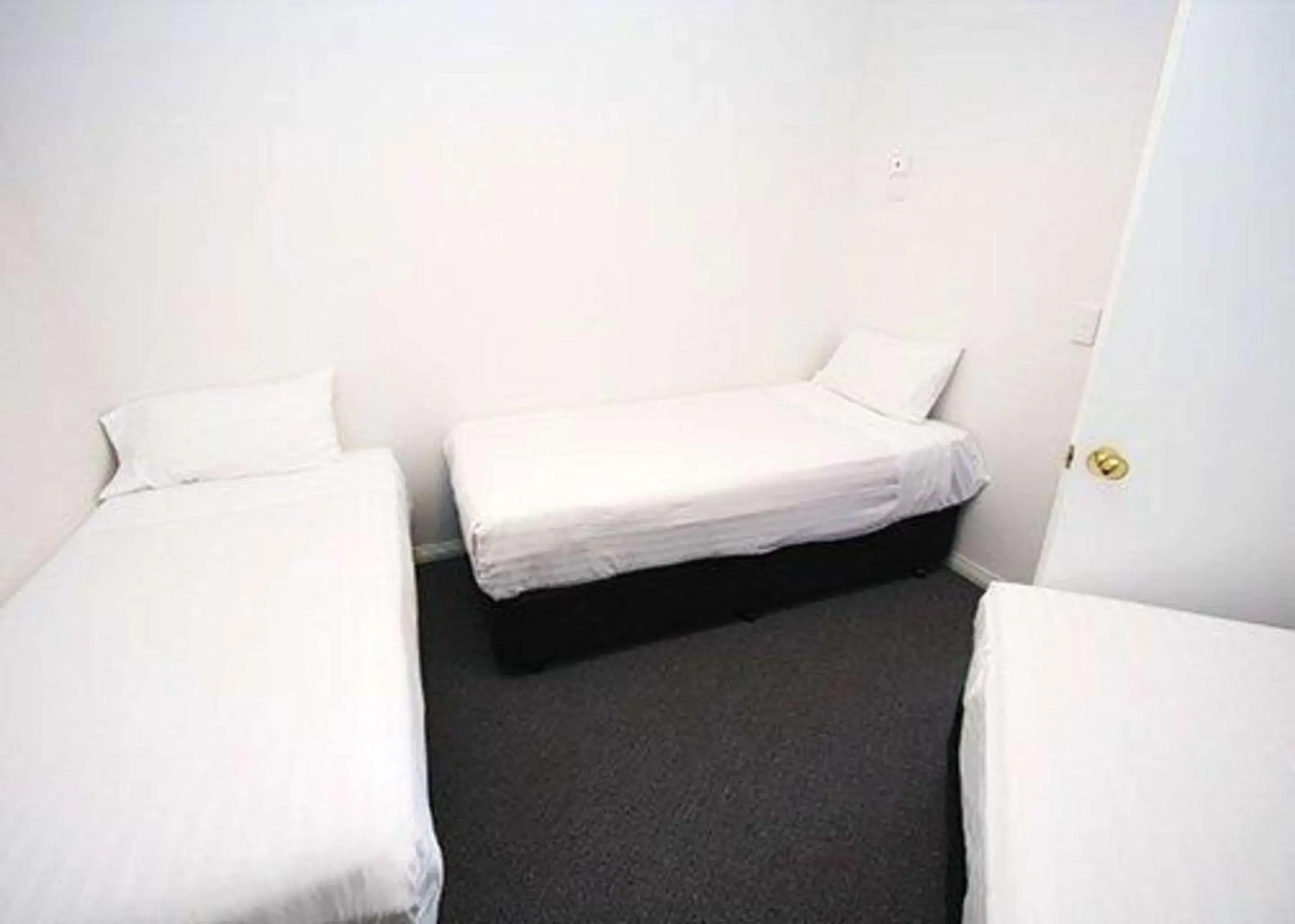 Photo of the whole room, Bed in Comfort Inn Lady Augusta Motel
