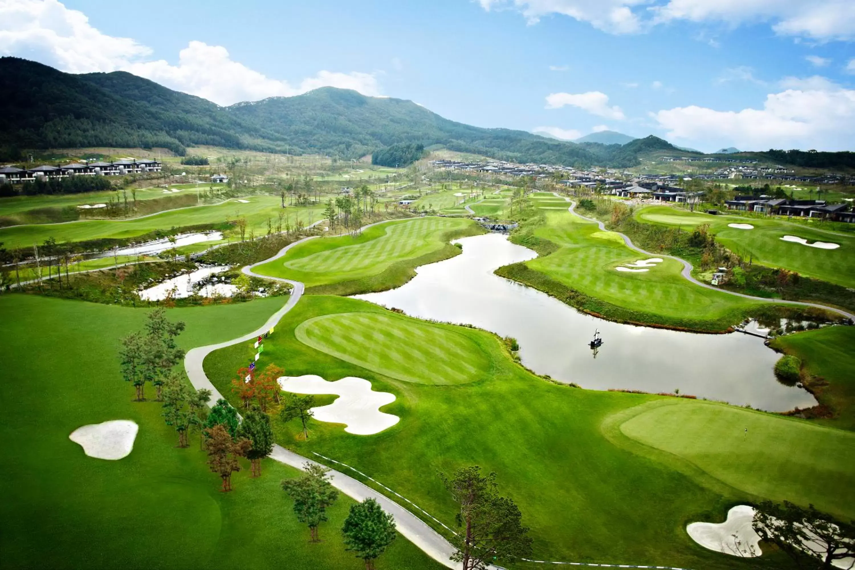 Golfcourse, Bird's-eye View in Intercontinental Alpensia Pyeongchang Resort, an IHG Hotel