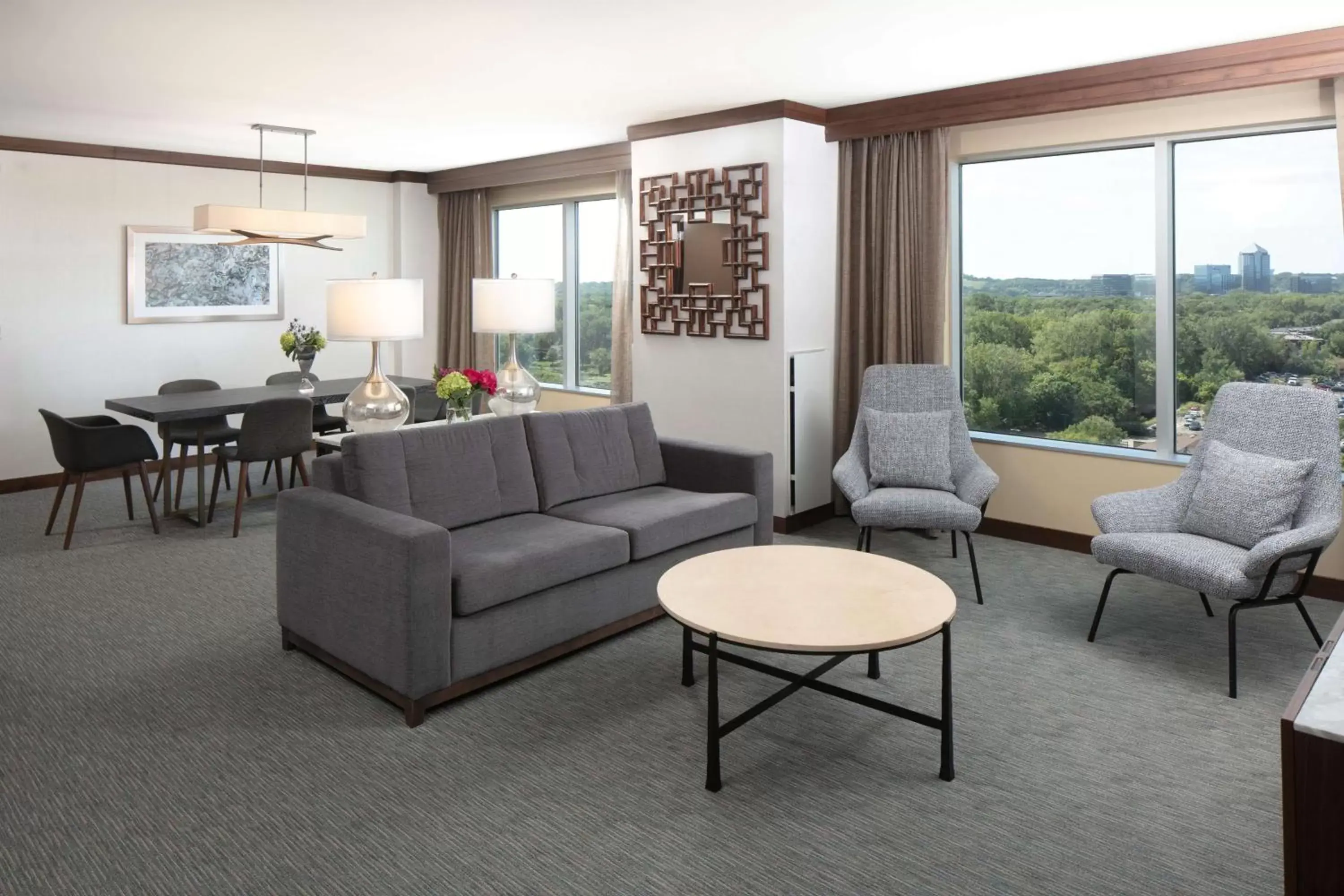 Living room, Seating Area in Hilton Minneapolis Bloomington