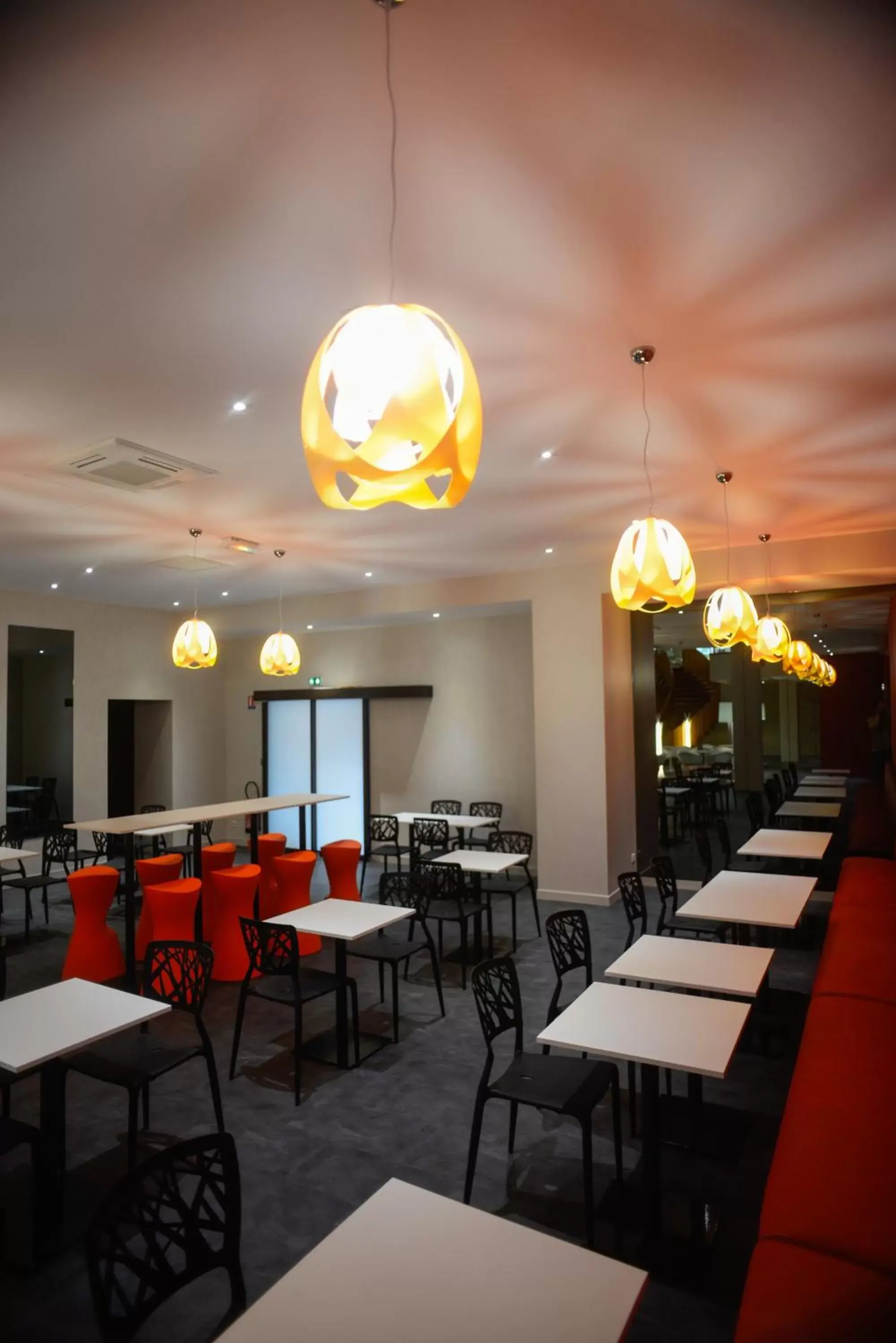 Restaurant/places to eat in ibis Styles Poitiers Centre Restaurant/places to eat in ibis Styles Poitiers Centre