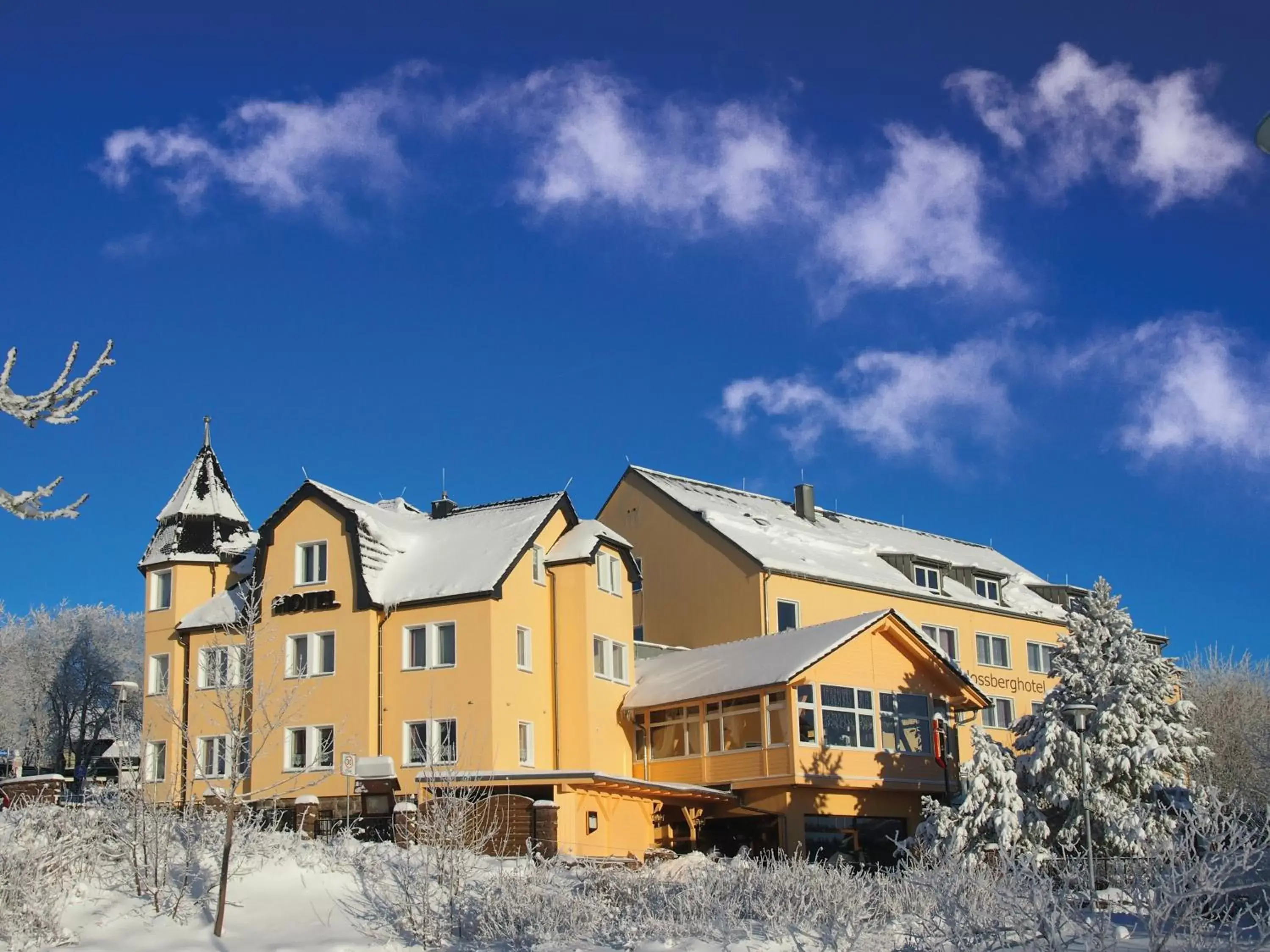 Property building, Winter in Schlossberghotel Oberhof