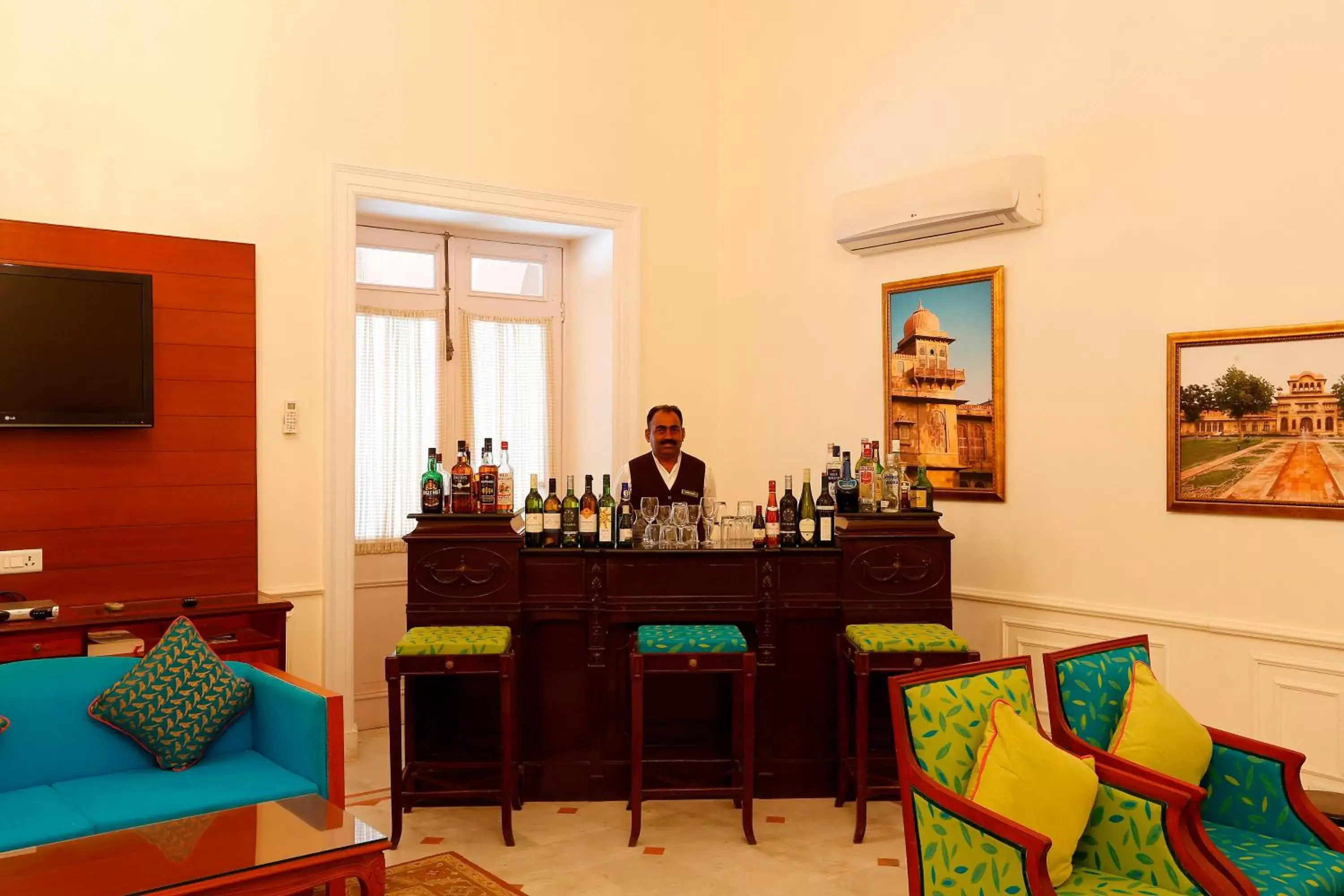 Lounge or bar in The Lallgarh Palace - A Heritage Hotel Lounge or bar in The Lallgarh Palace - A Heritage Hotel