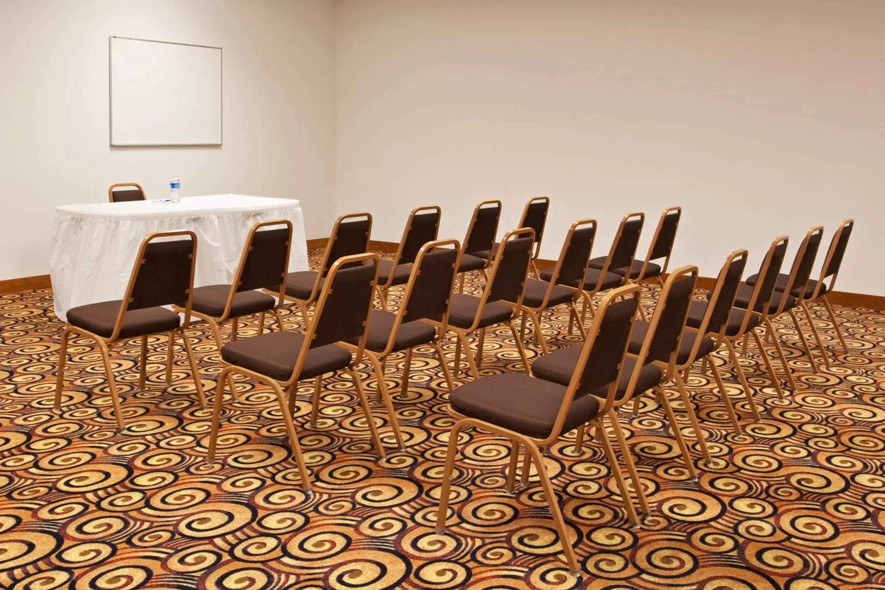 Meeting/conference room in Holiday Inn Express - Newell-Chester WV, an IHG Hotel