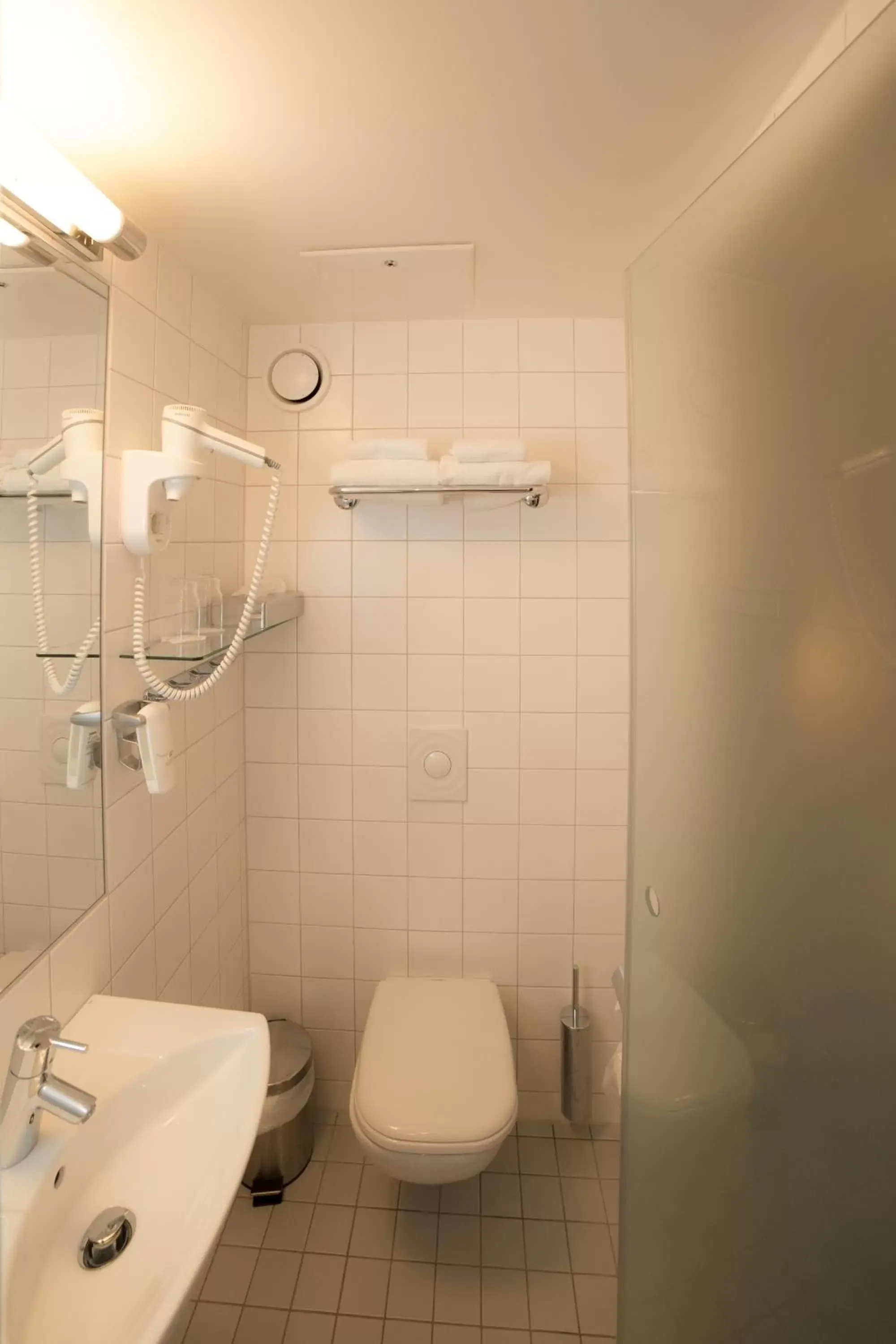 Shower in Quality Hotel Tønsberg