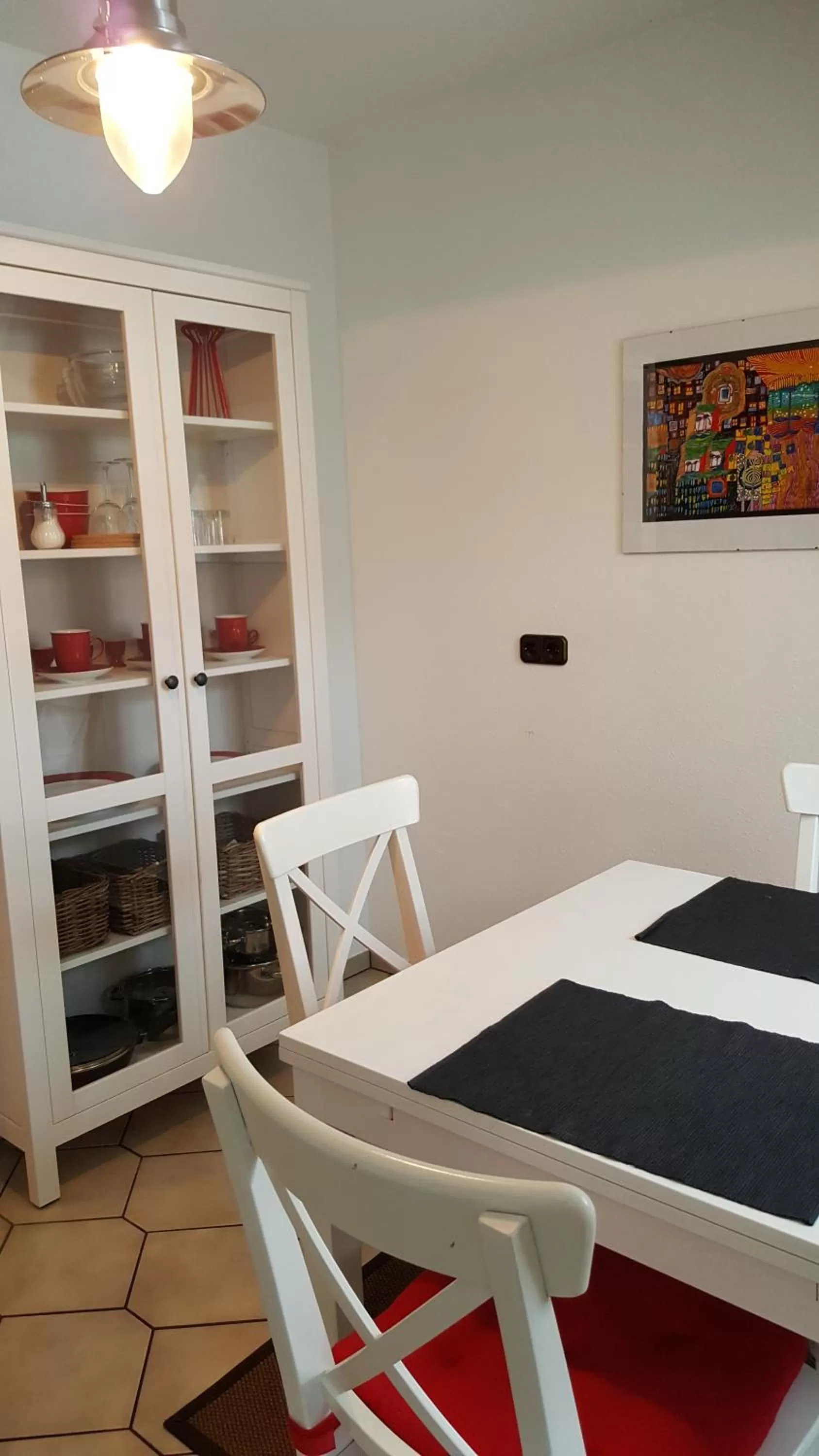 Kitchen or kitchenette in Hotel Goldflair am Rathaus