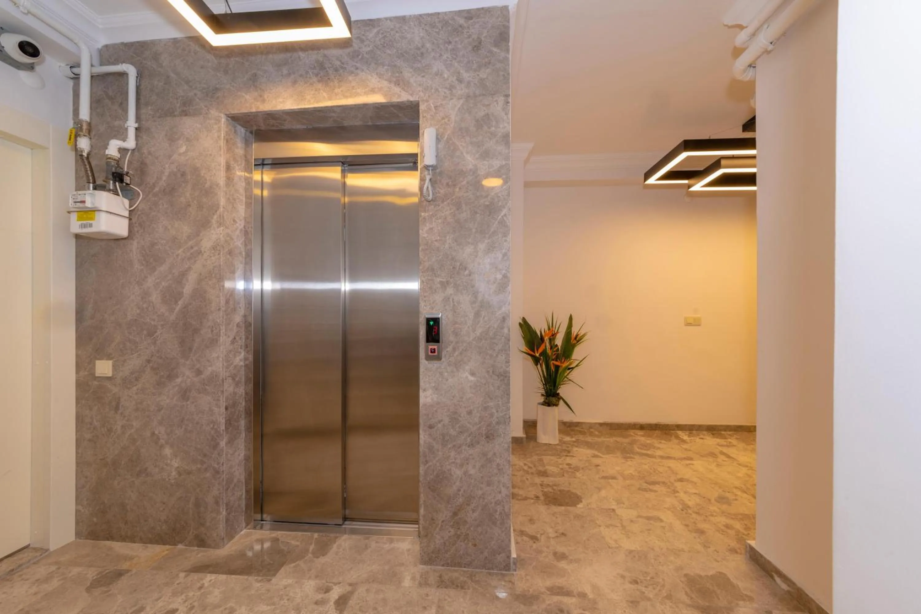 Facade/entrance in Joy Suites