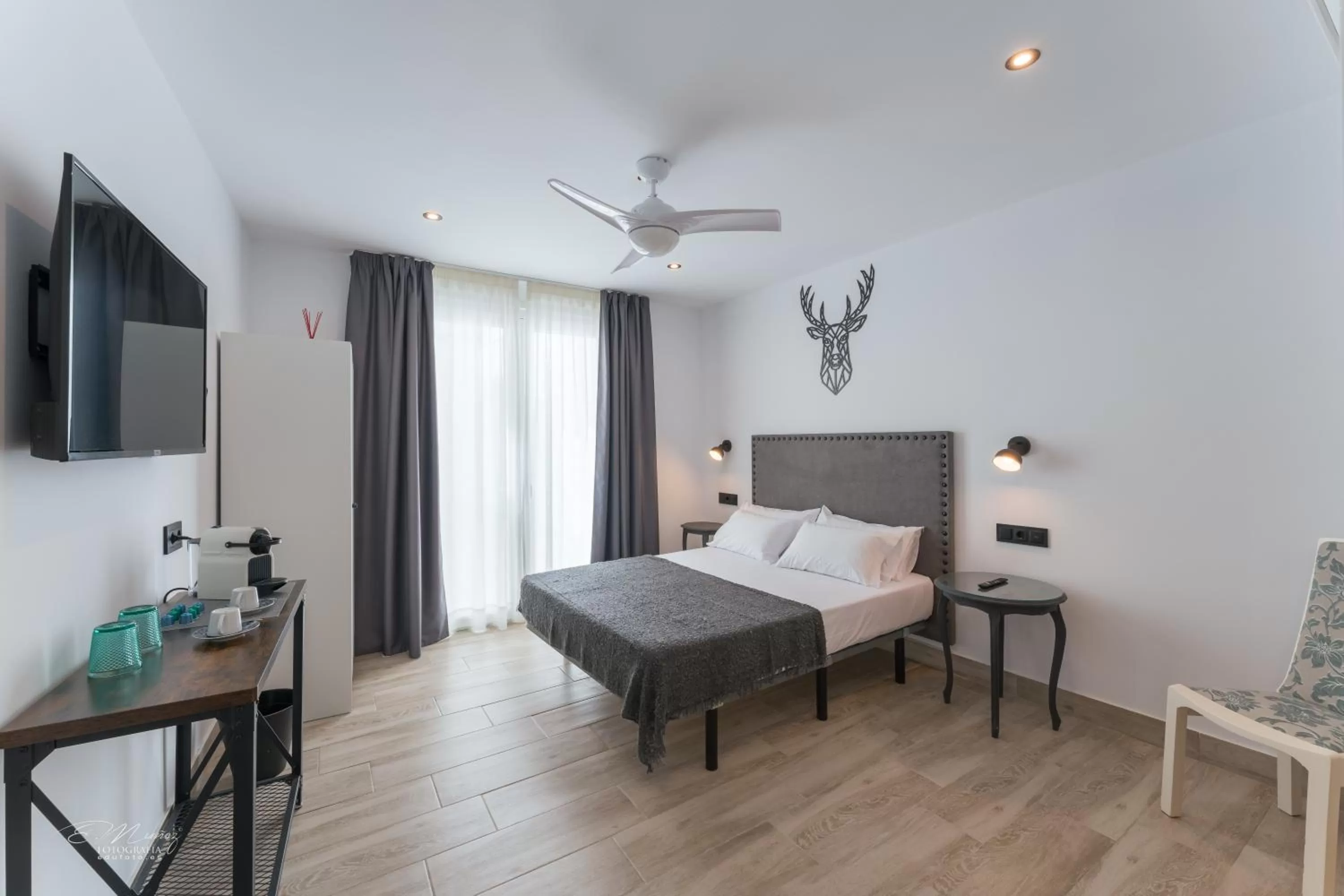 Photo of the whole room in La Posada del Teatro H Boutique