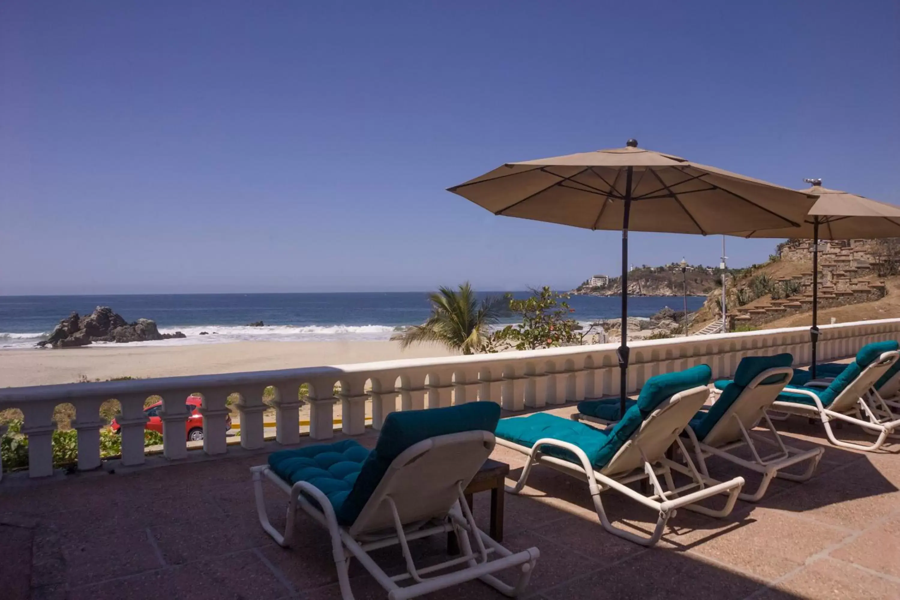 Balcony/Terrace, Beach in Hotel Santa Fe