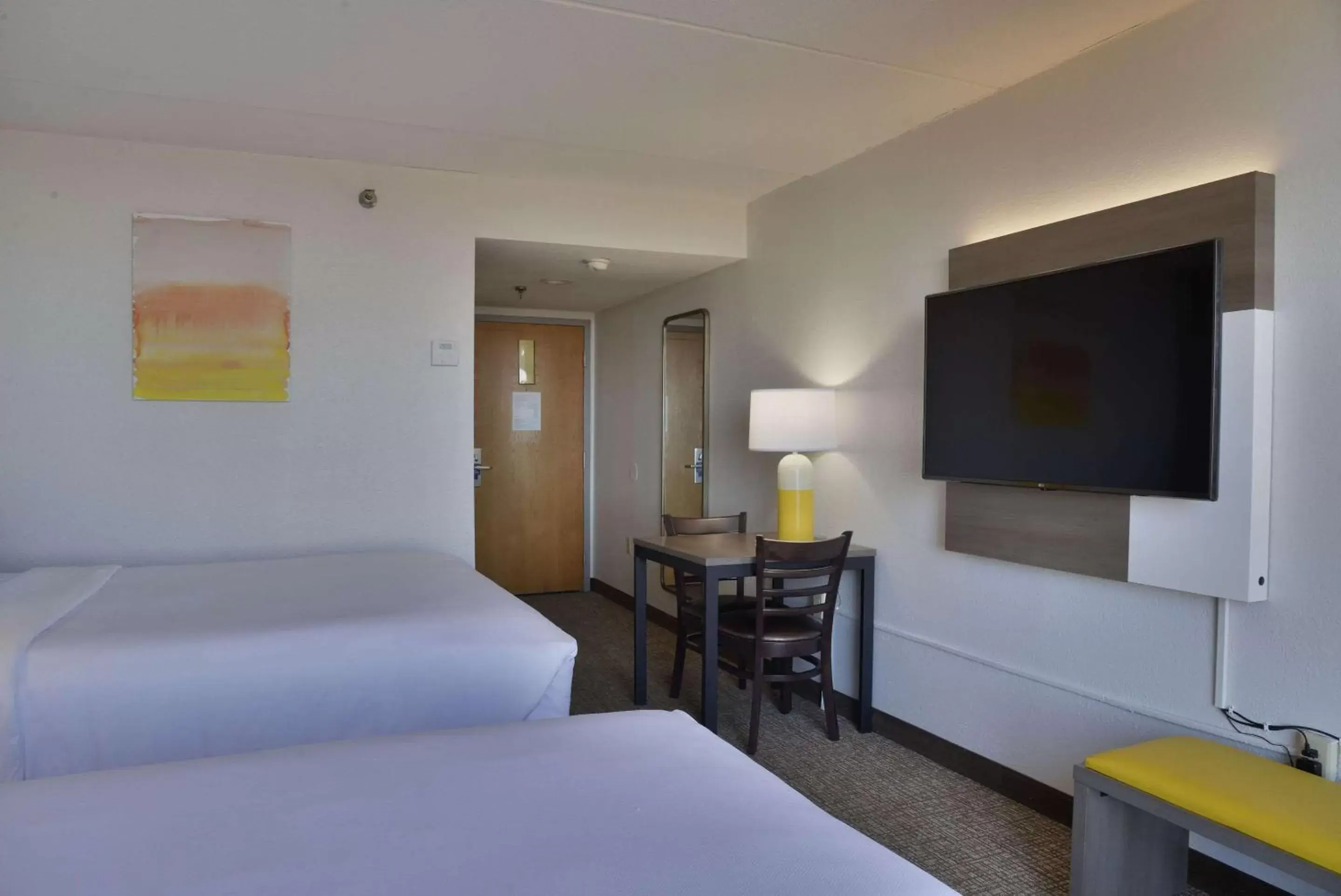 Bedroom, Seating Area in Comfort Inn Gold Coast