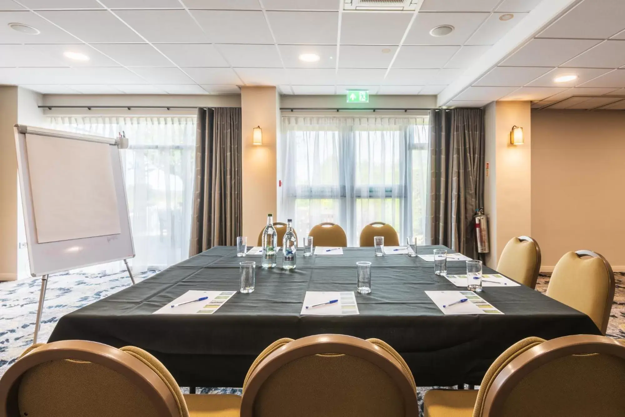 Business facilities in The Tytherington