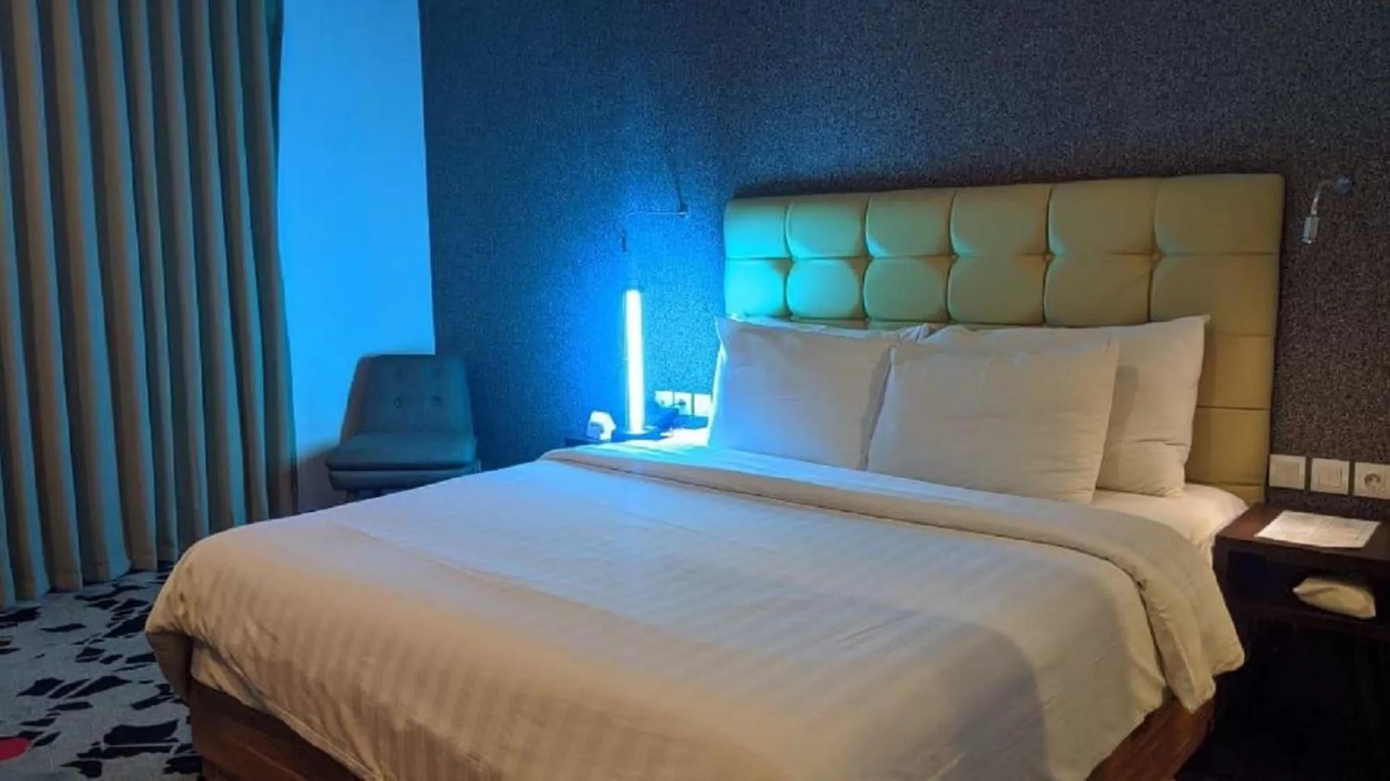Bedroom, Bed in Liberty Hotel Thamrin Jakarta