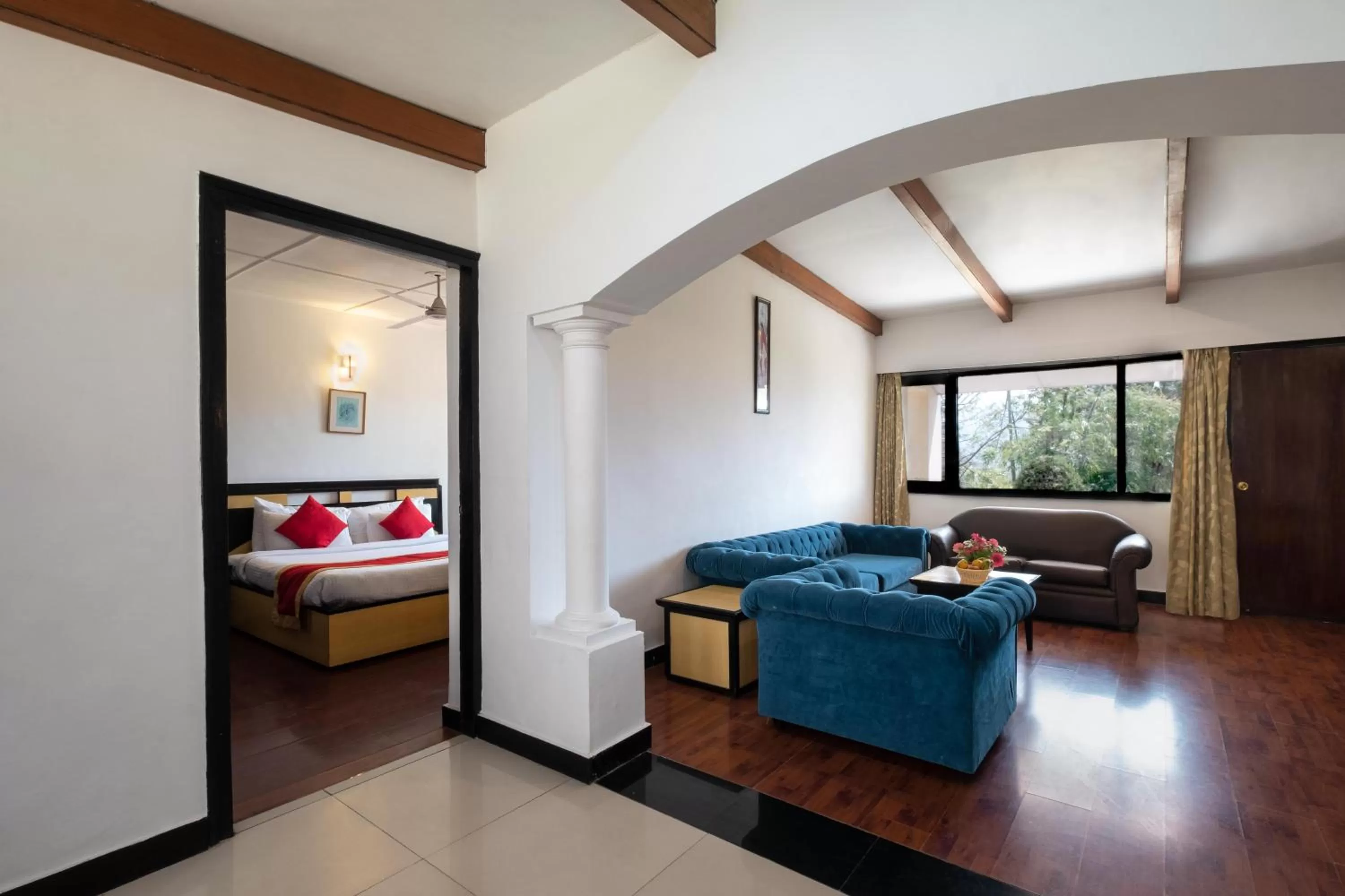 Living room, Bed in Country Inn Nature Resort Bhimtal