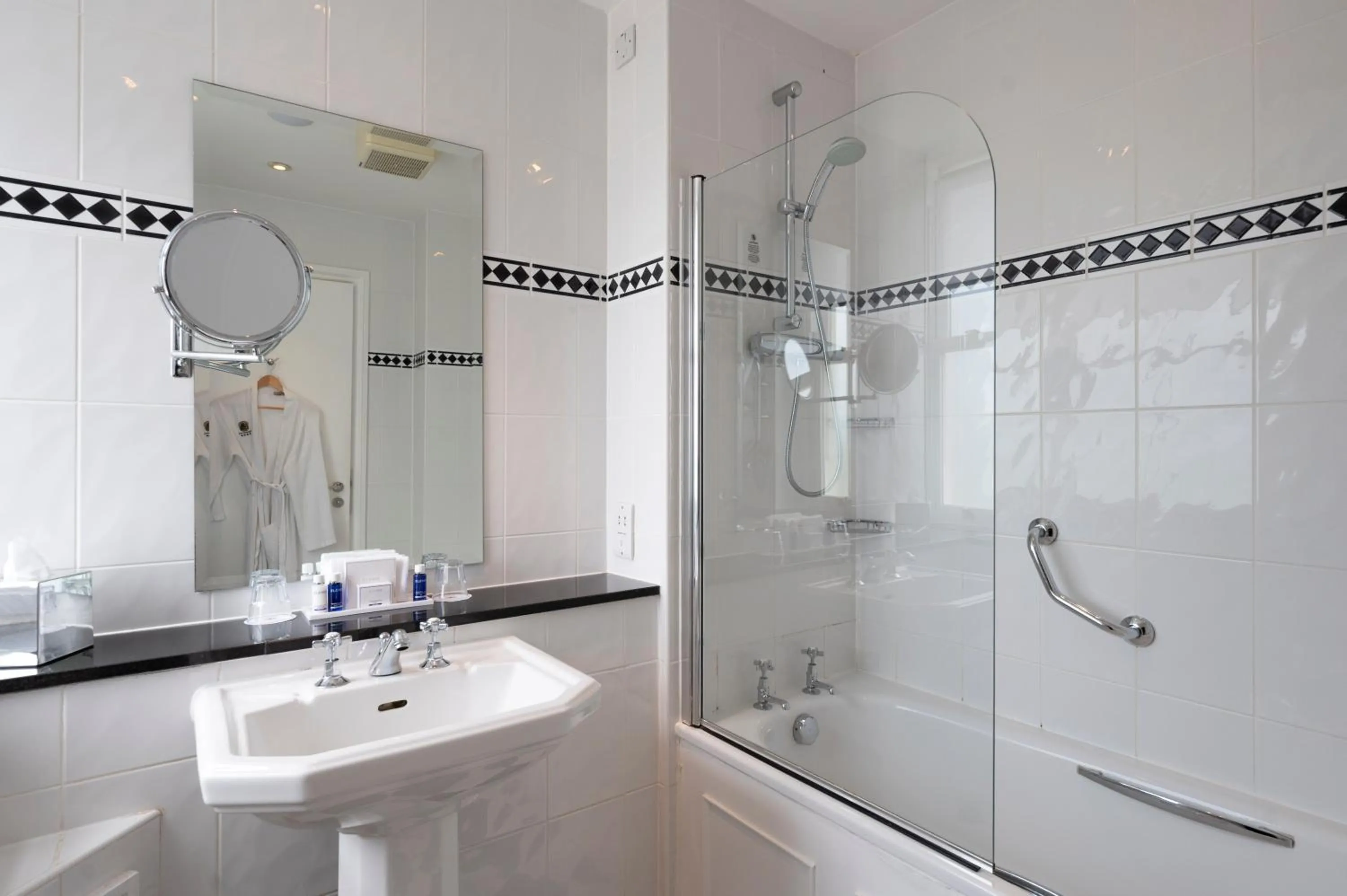 Shower in St George's Hotel - Llandudno