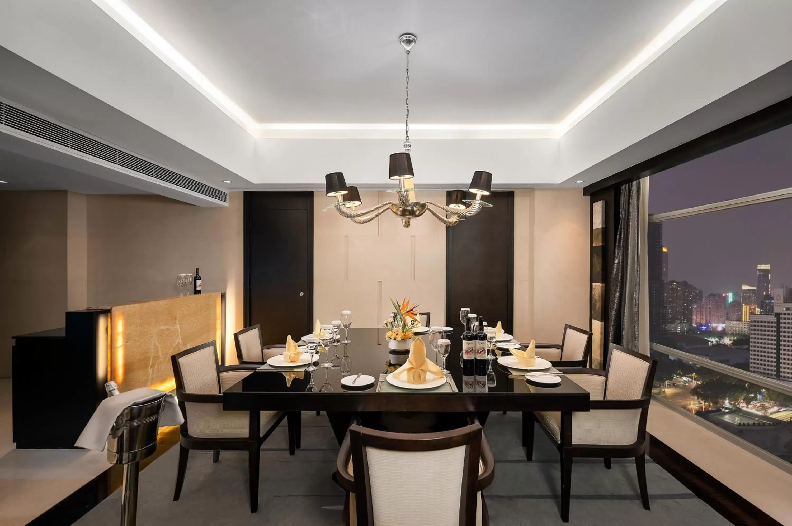 Restaurant/Places to Eat in Jianguo Hotel Guangzhou