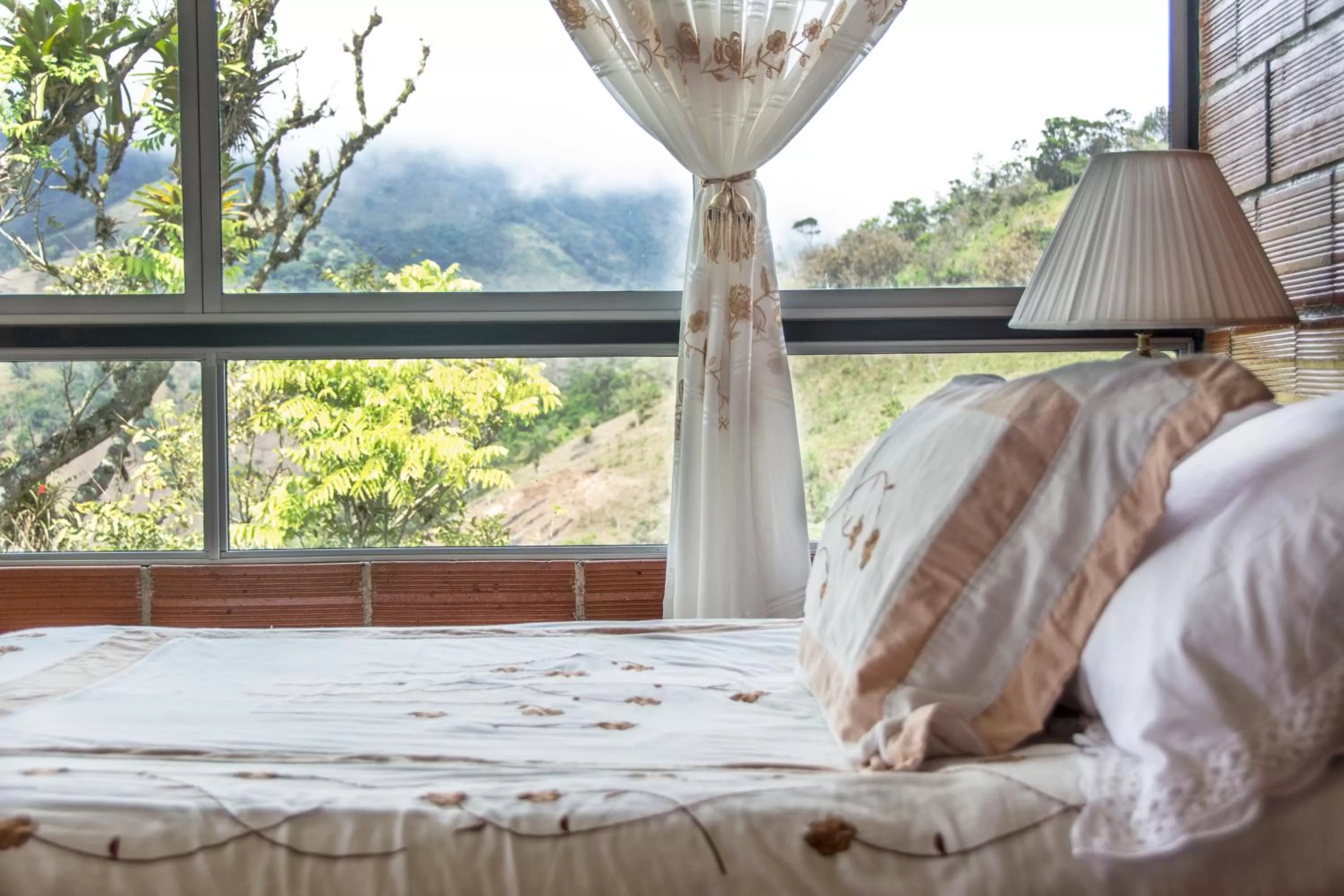 Decorative detail, Bed in Hosteria Florecer
