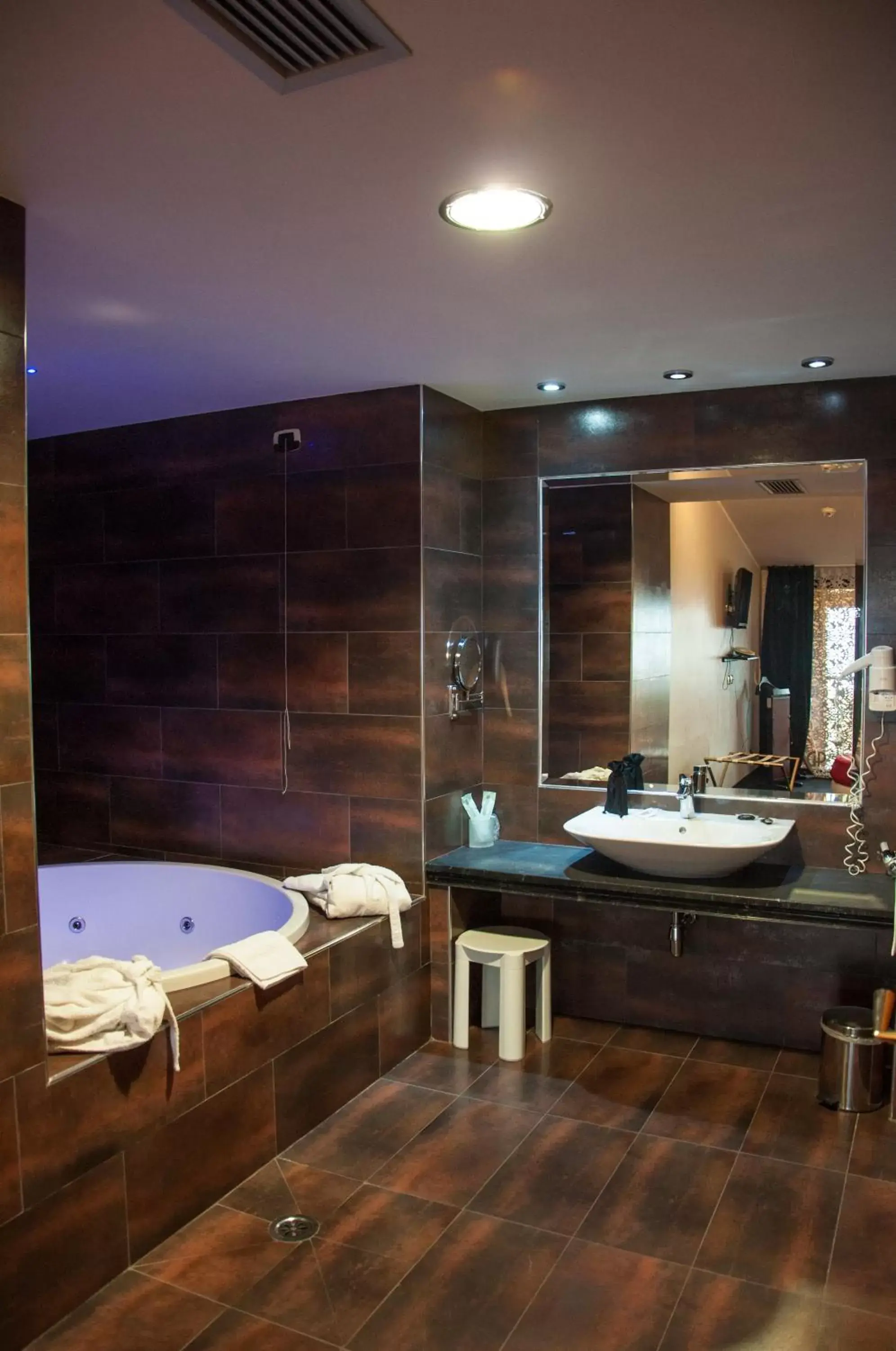 Bathroom in Grand Hotel Paradiso