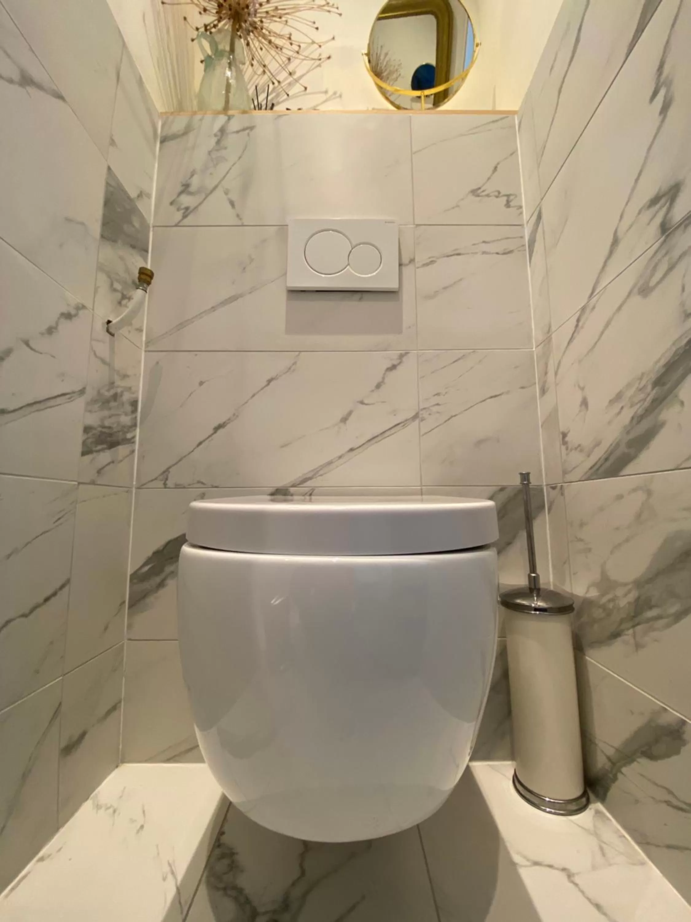 Bathroom in Vondelpark Suite