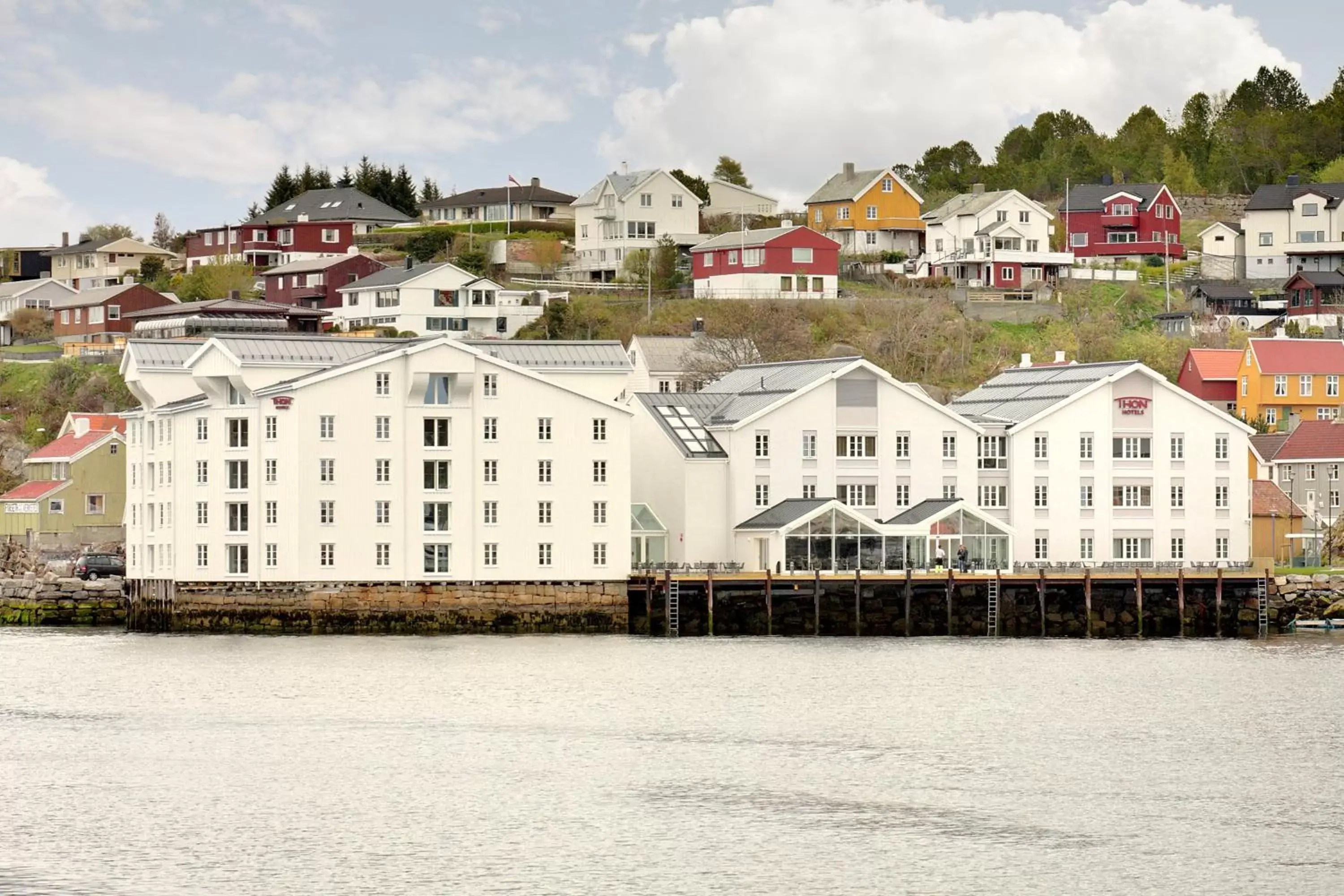 Facade/entrance in Thon Hotel Kristiansund