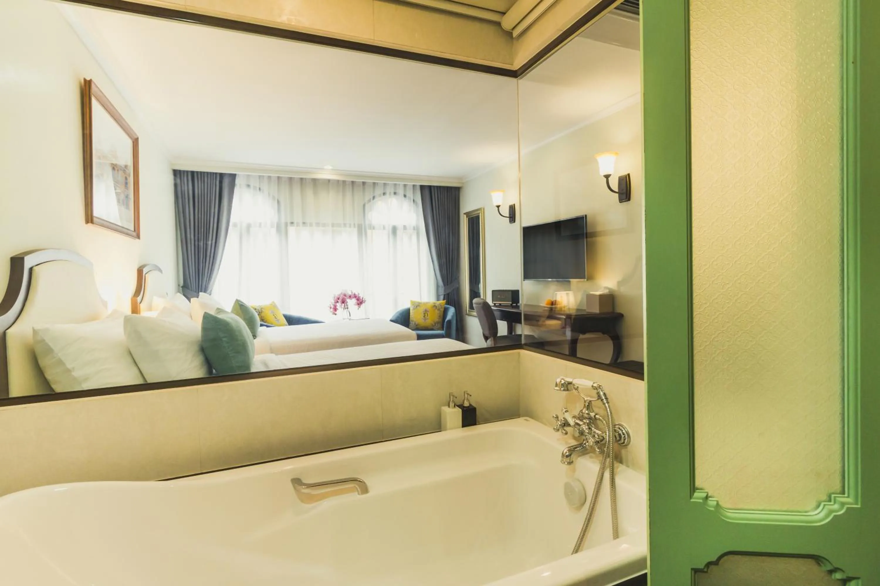 Bathroom, Bed in Daraya Boutique Hotel