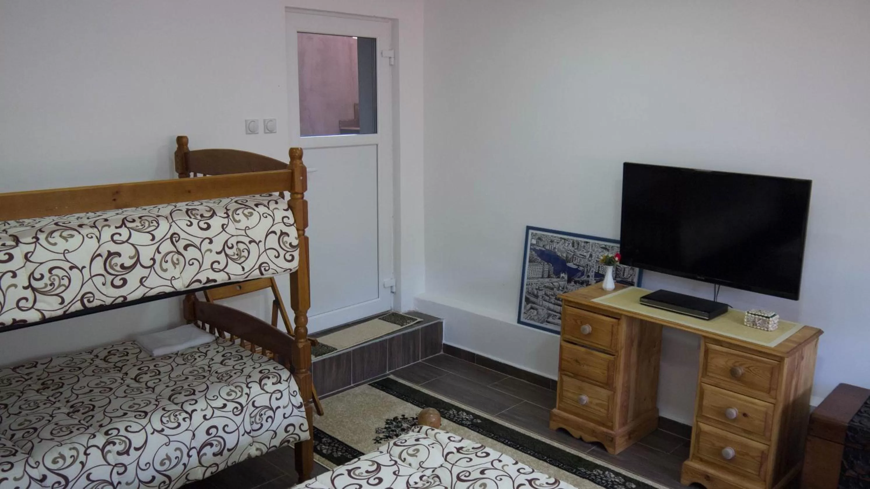 TV and multimedia in Villa Lola & Nikola