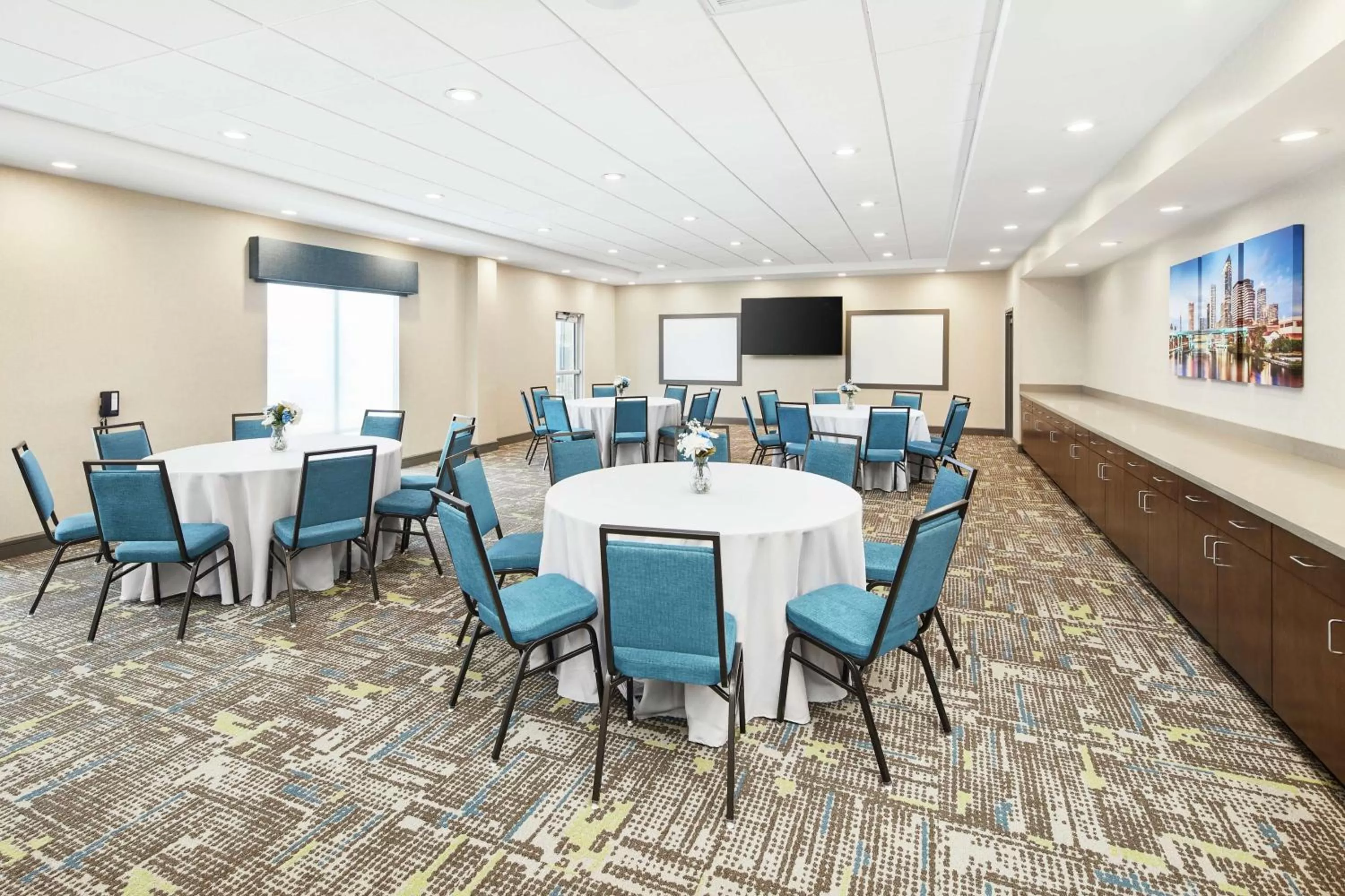 Meeting/conference room in Hampton Inn Odessa Trinity