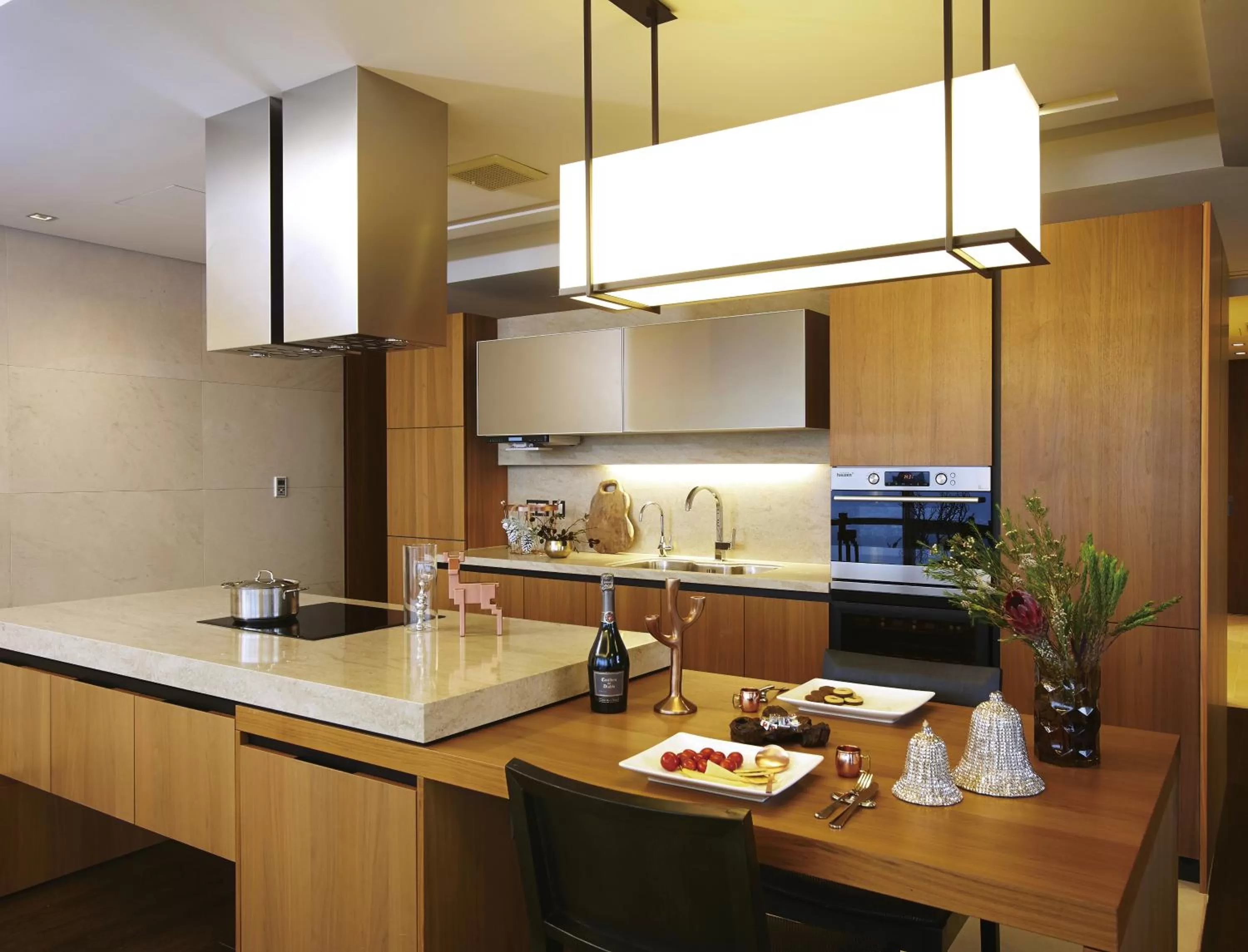Kitchen or kitchenette in The Classic 500 Pentaz Executive Residence