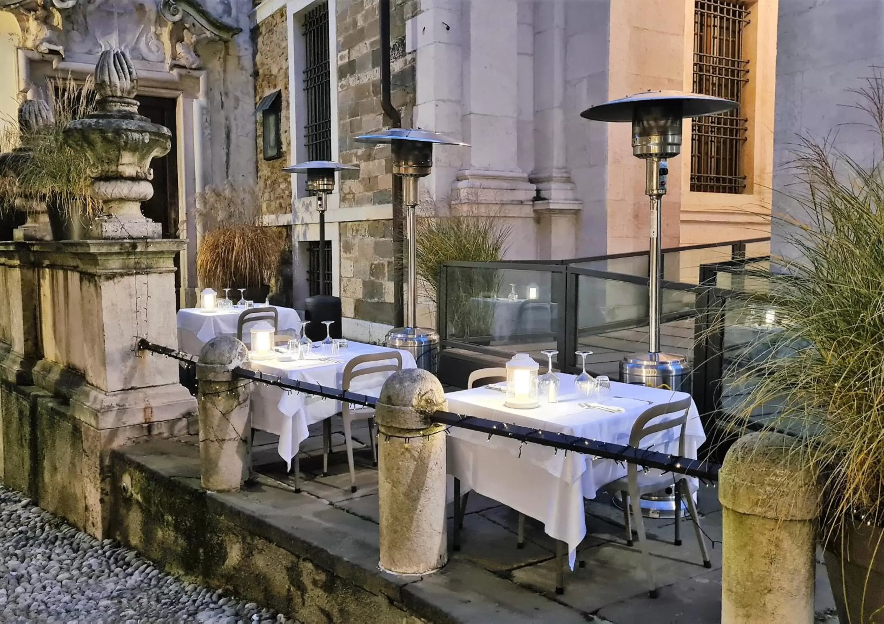 Restaurant/places to eat in Il Sole